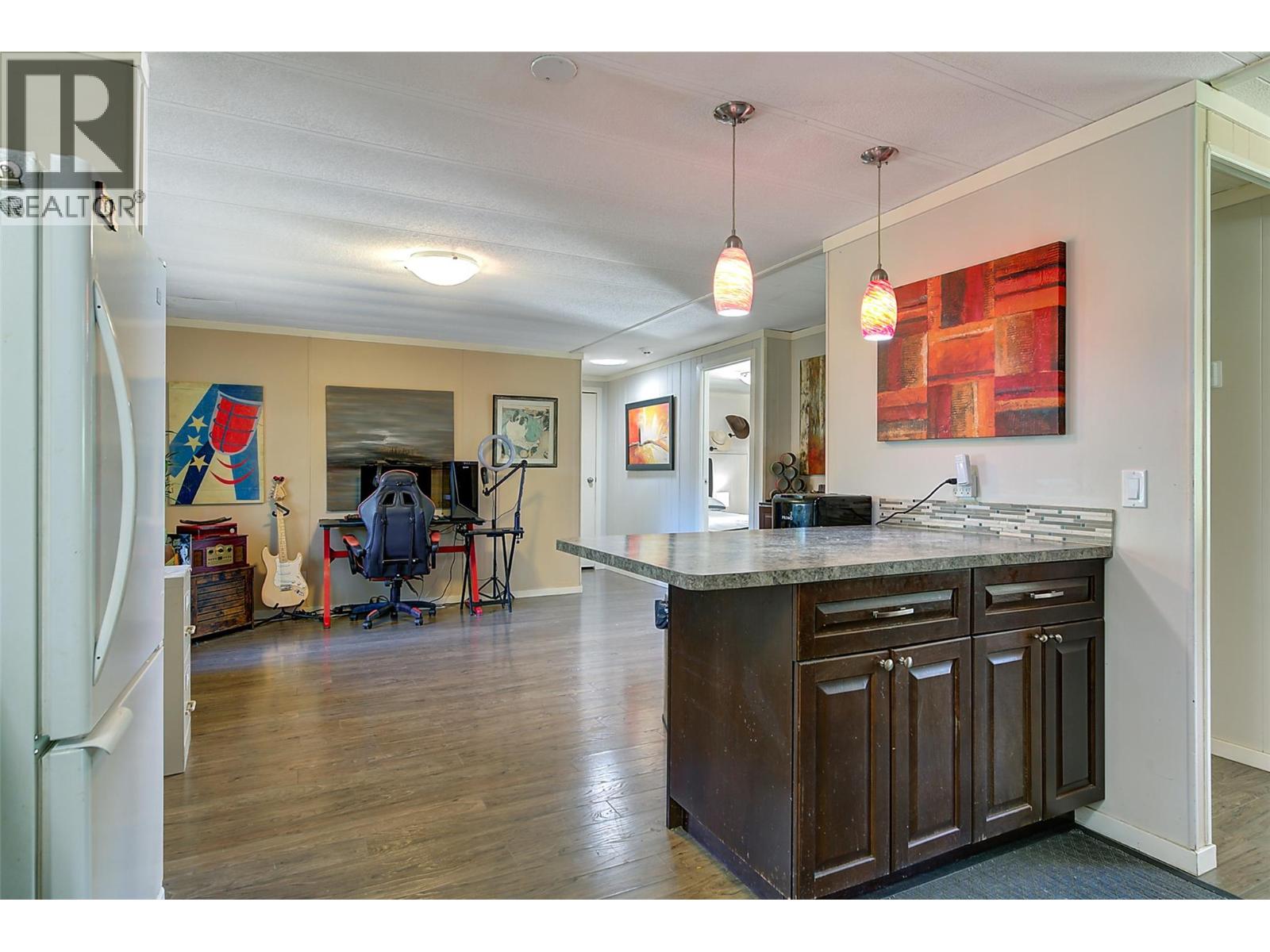 30 1860 Boucherie Road, Westbank