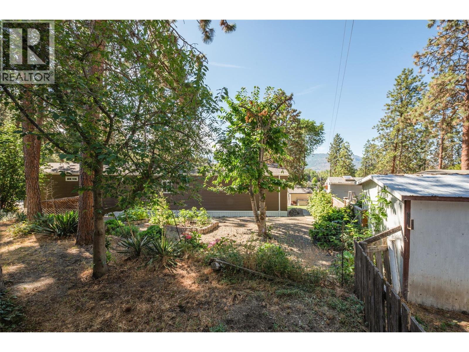 30 1860 Boucherie Road, Westbank