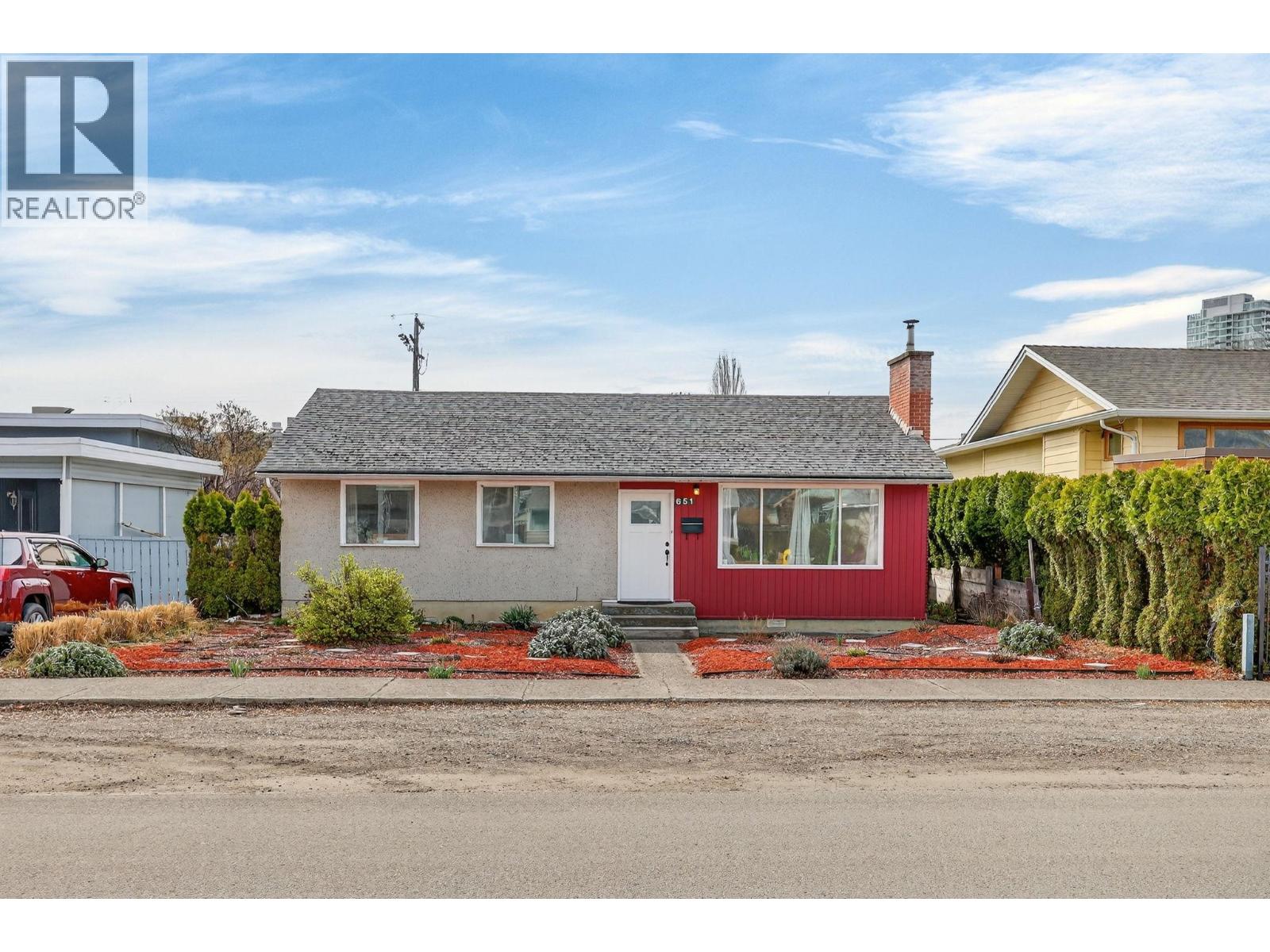  651 Bay Avenue, Kelowna