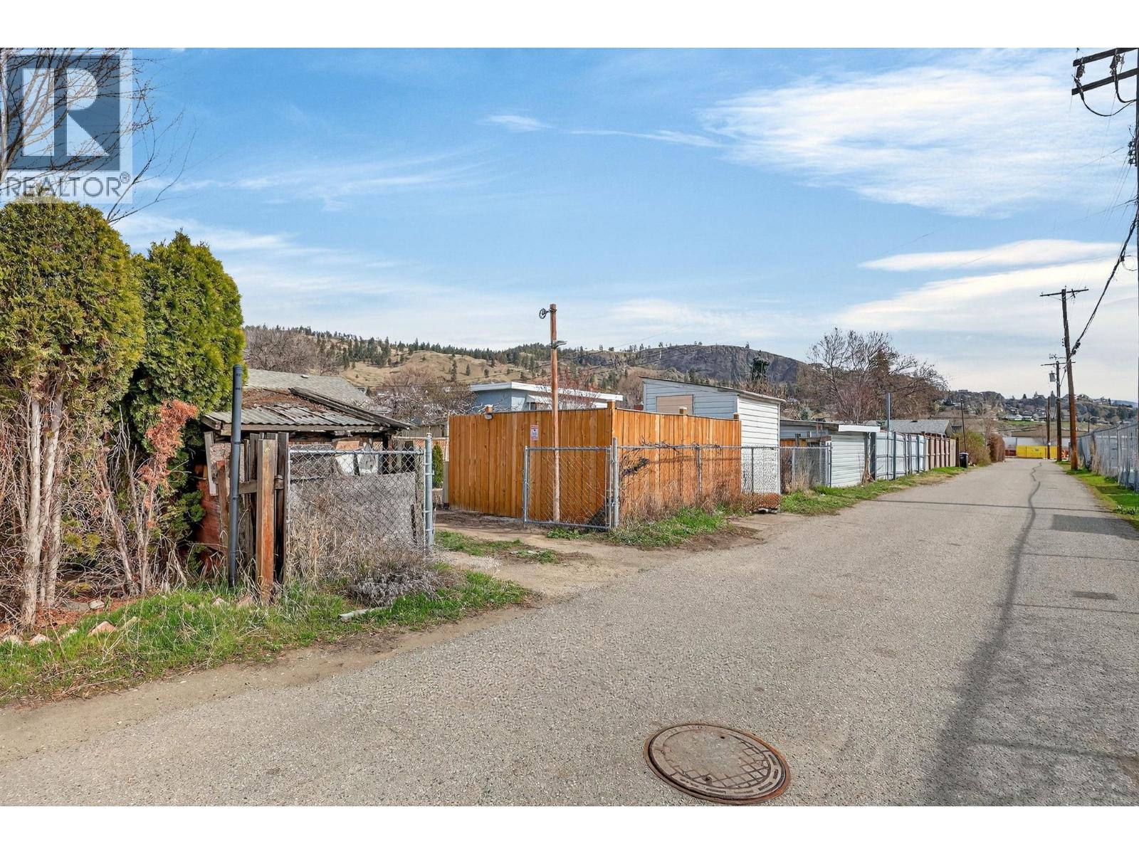 651 Bay Avenue, Kelowna