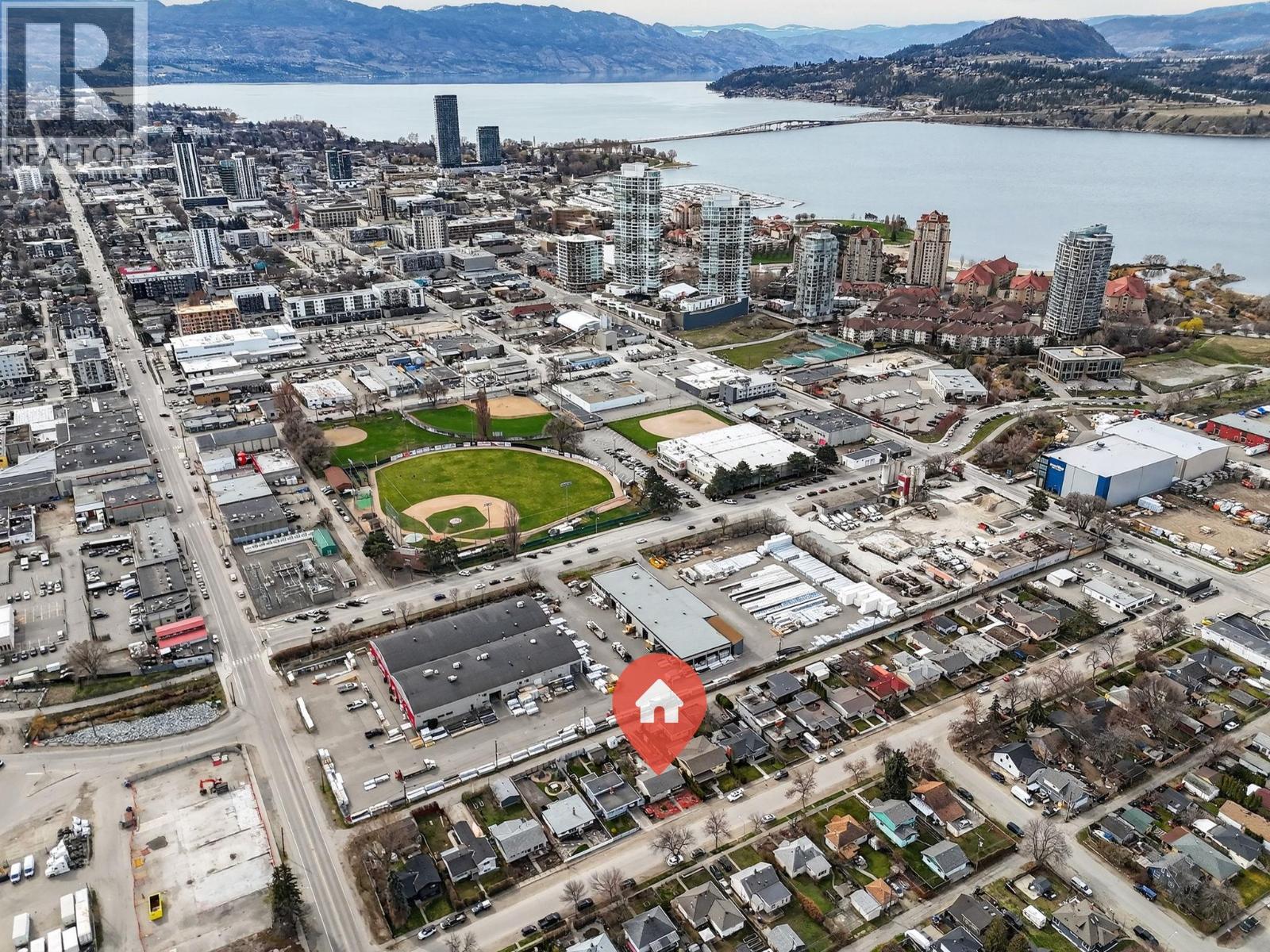 651 Bay Avenue, Kelowna