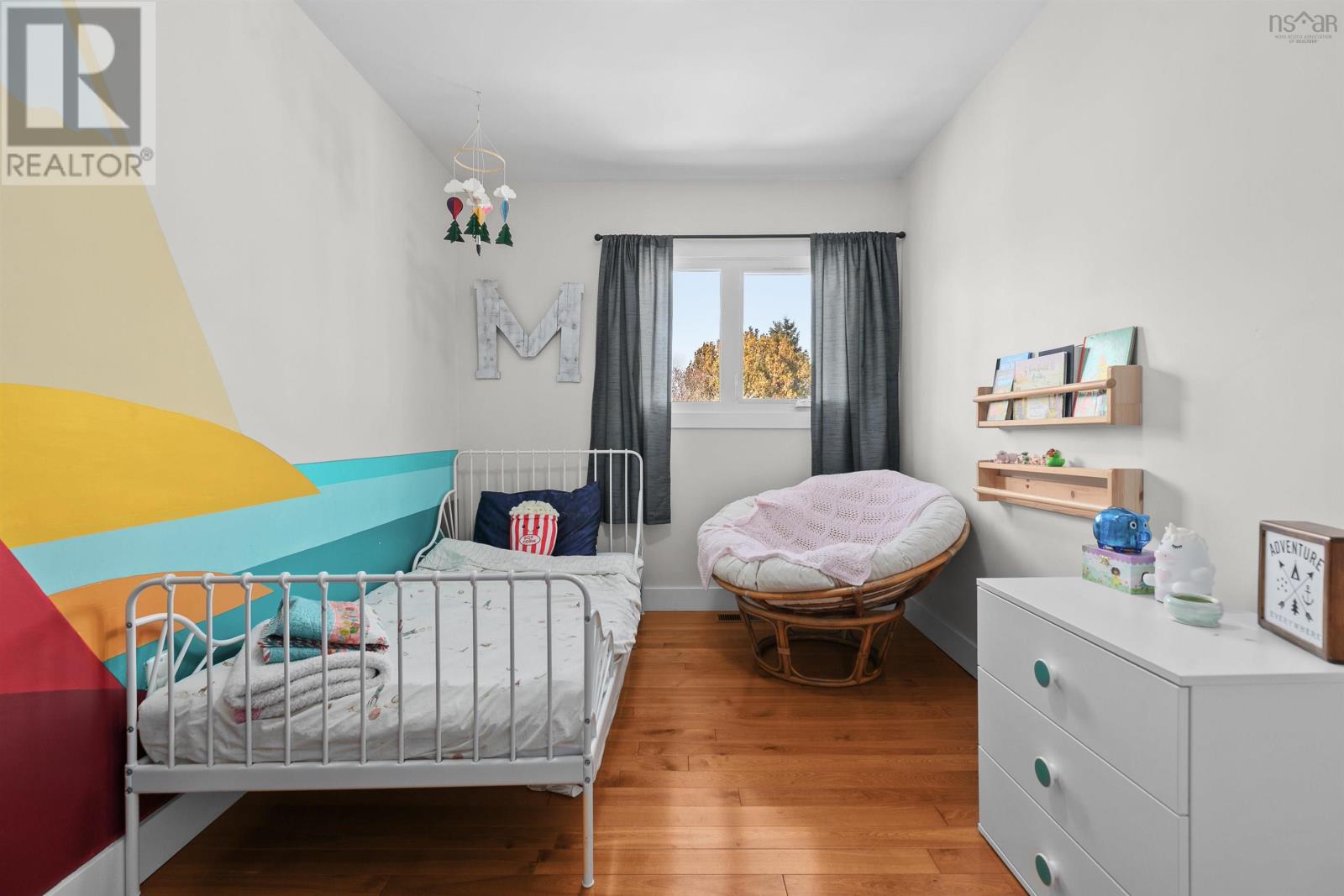 Property 8 of 31 of 6484 Roslyn Road