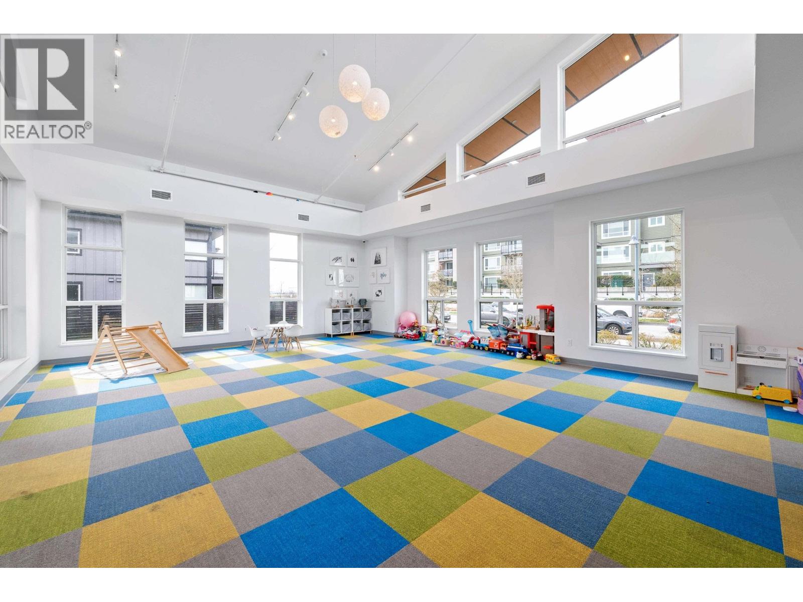 101 2463 RABBIT DRIVE, Tsawwassen