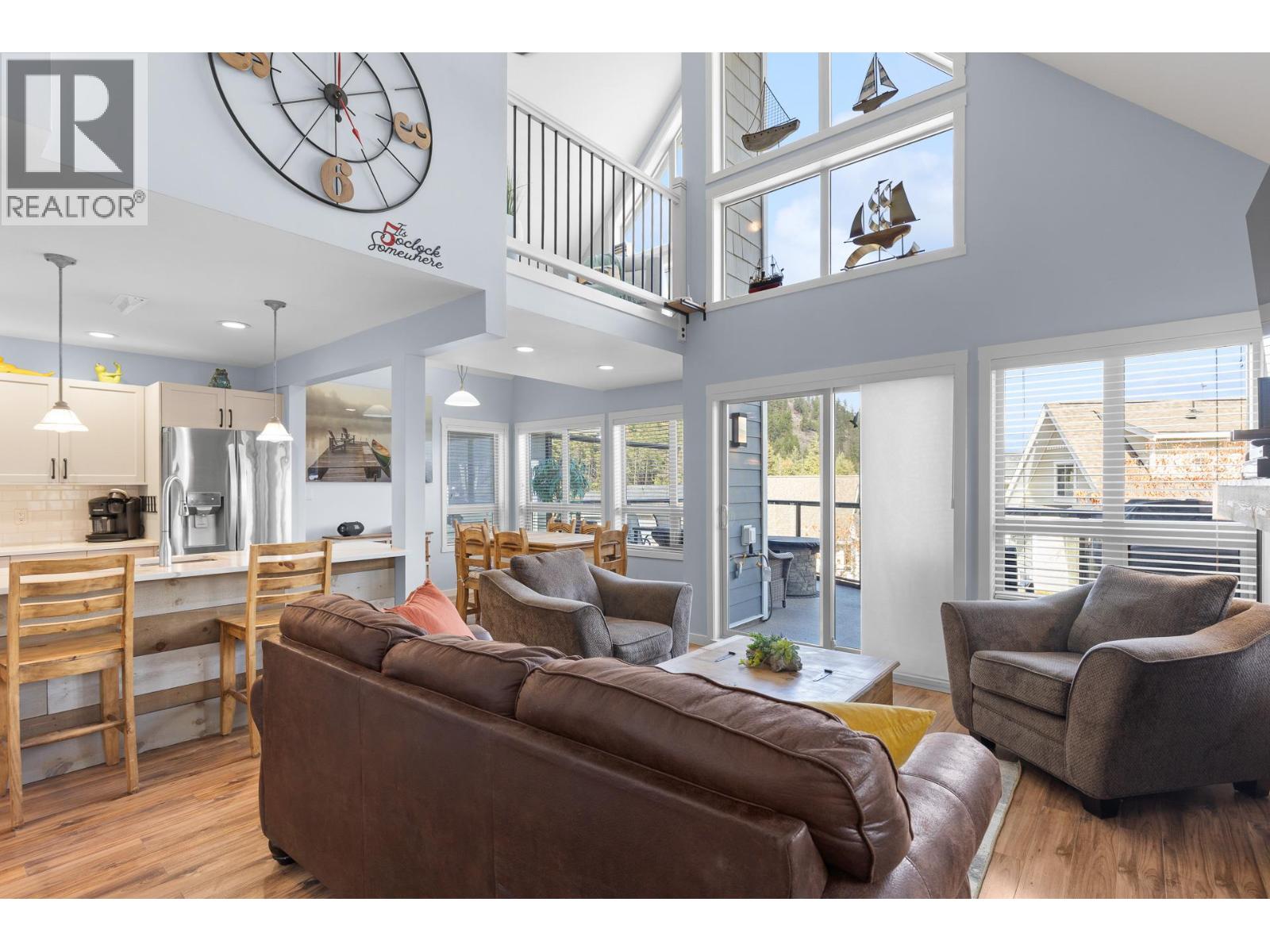 6844 Santiago Loop, Kelowna