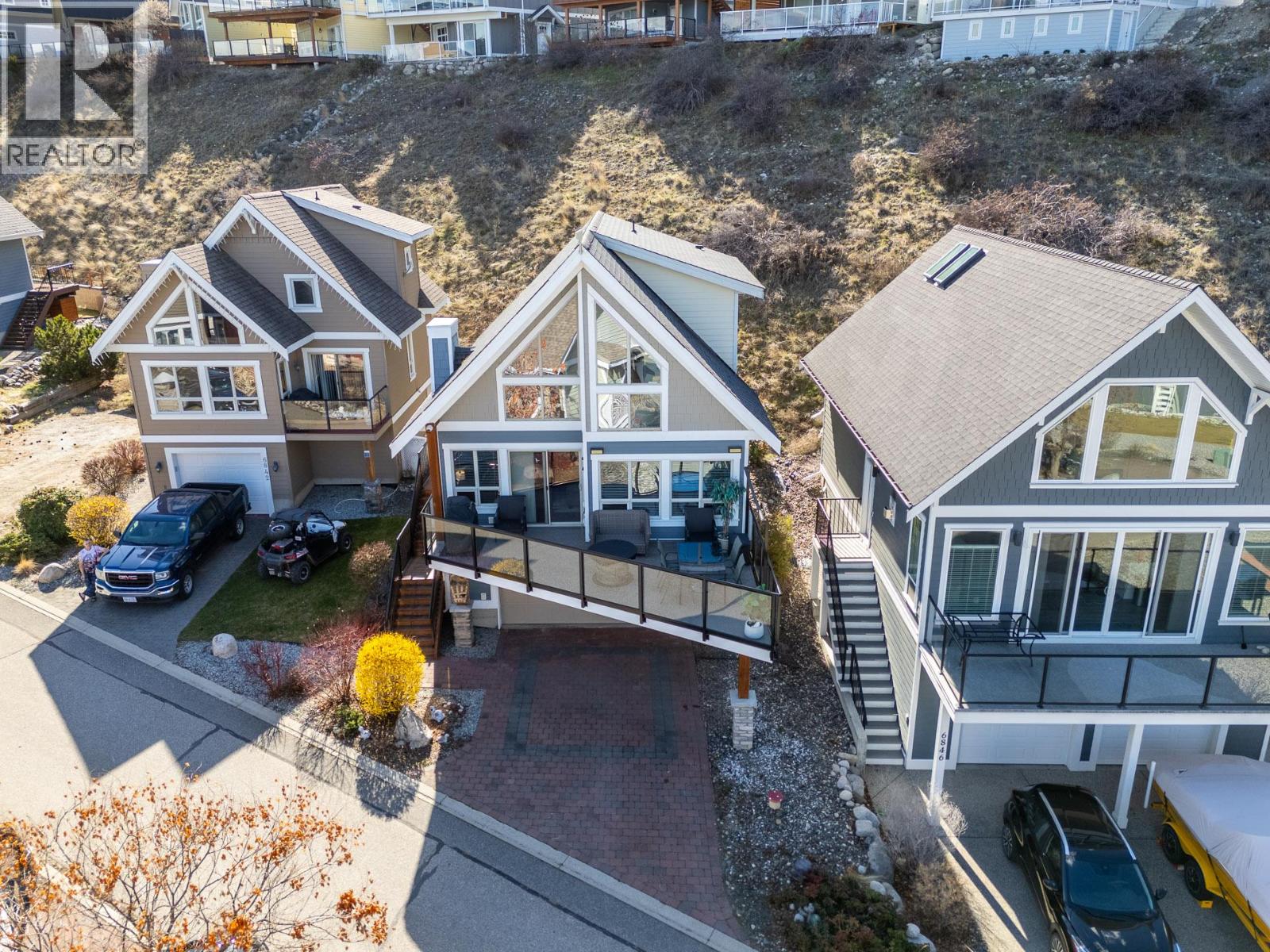 6844 Santiago Loop, Kelowna