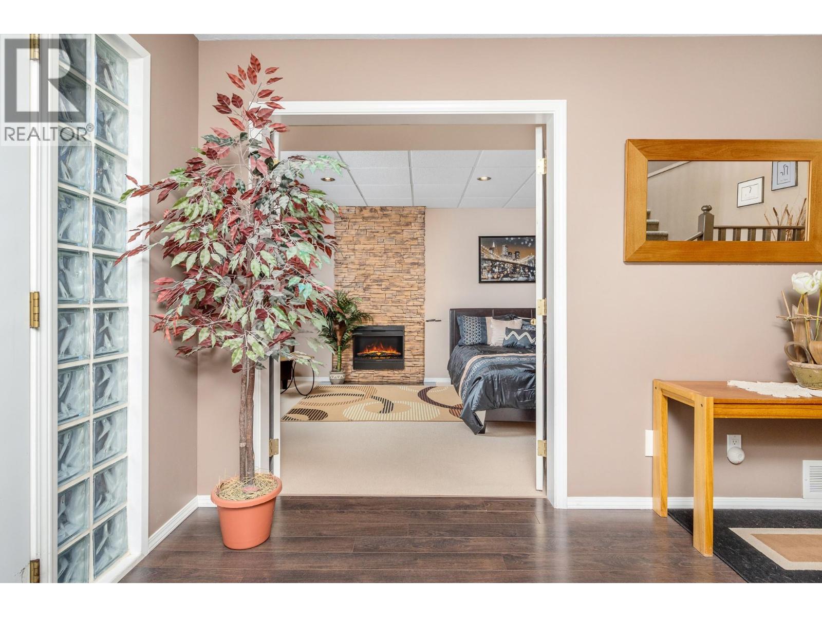 6845 Cameo Drive N, Vernon