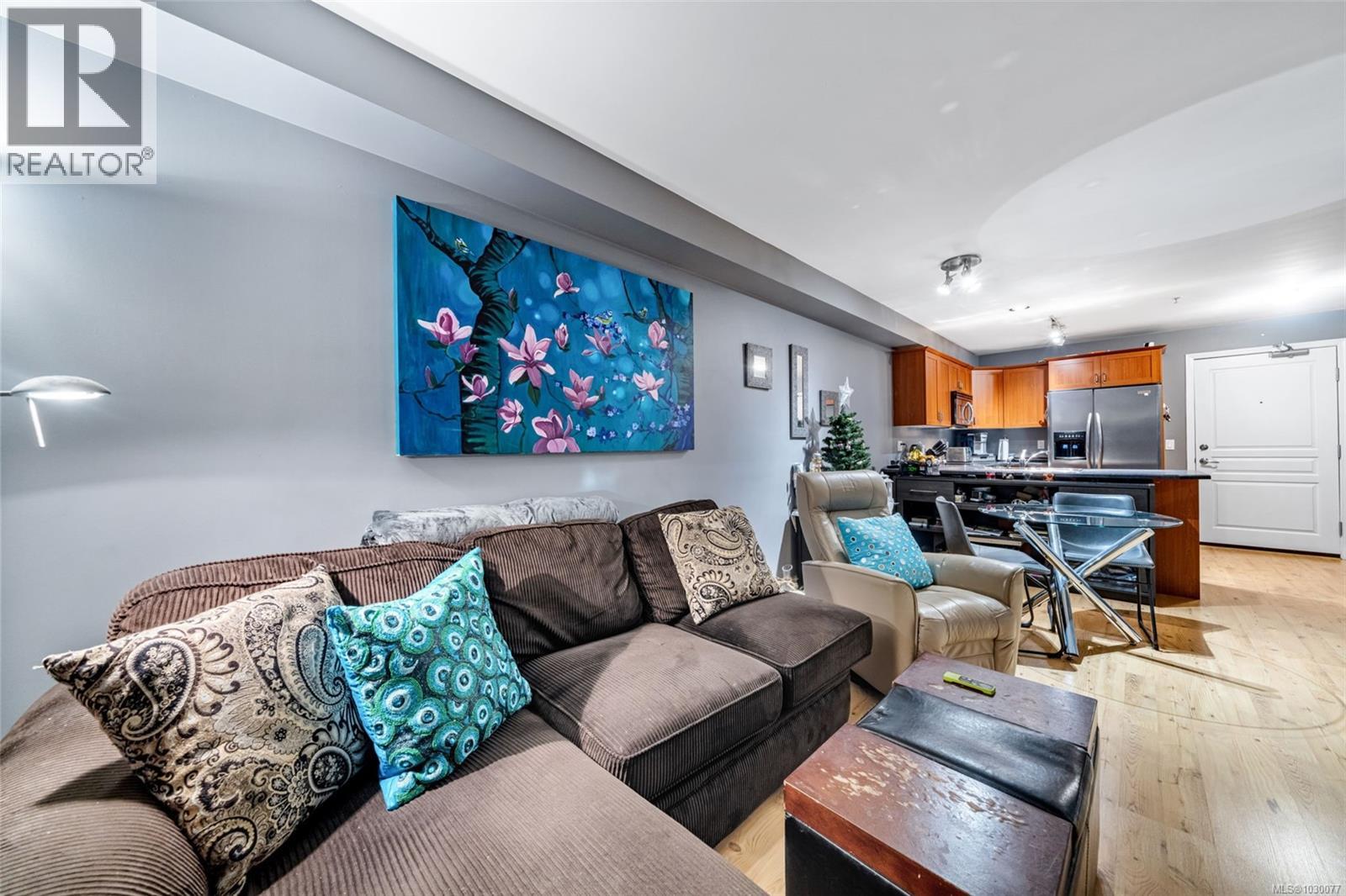 315 663 Goldstream Avenue, Langford