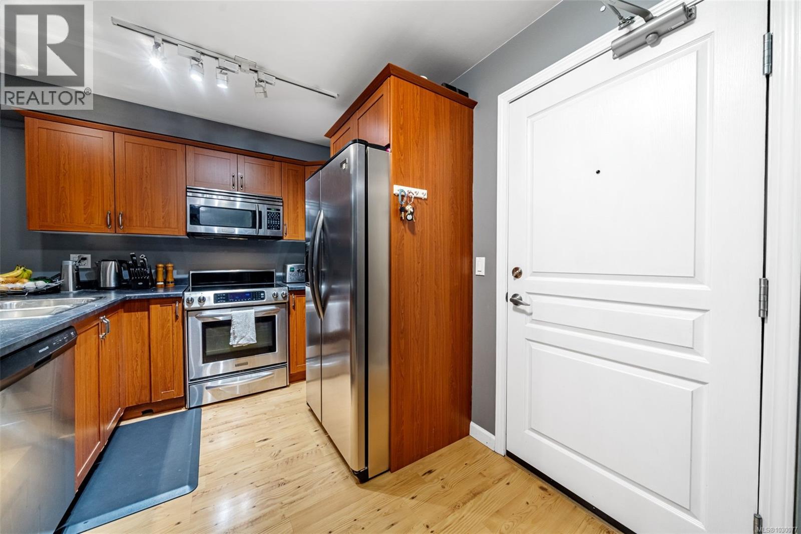 315 663 Goldstream Avenue, Langford