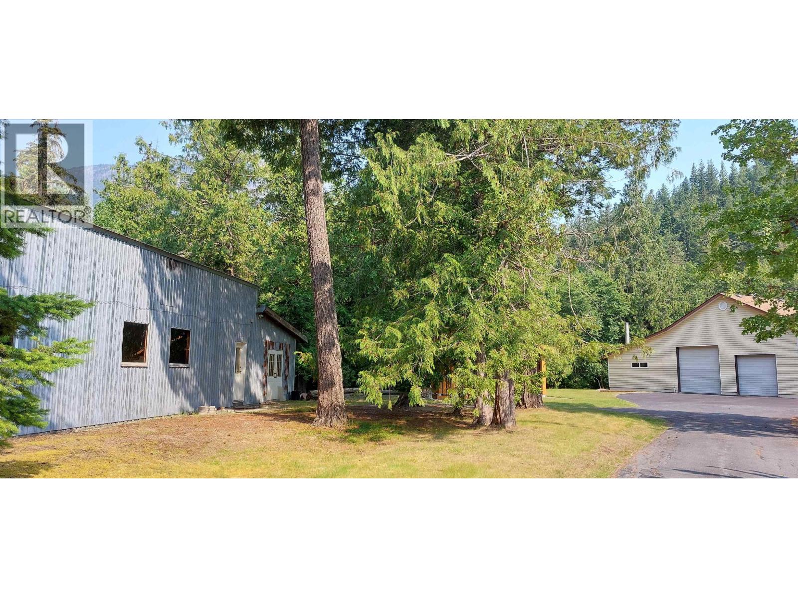 2459 SALOOMPT ROAD - 27