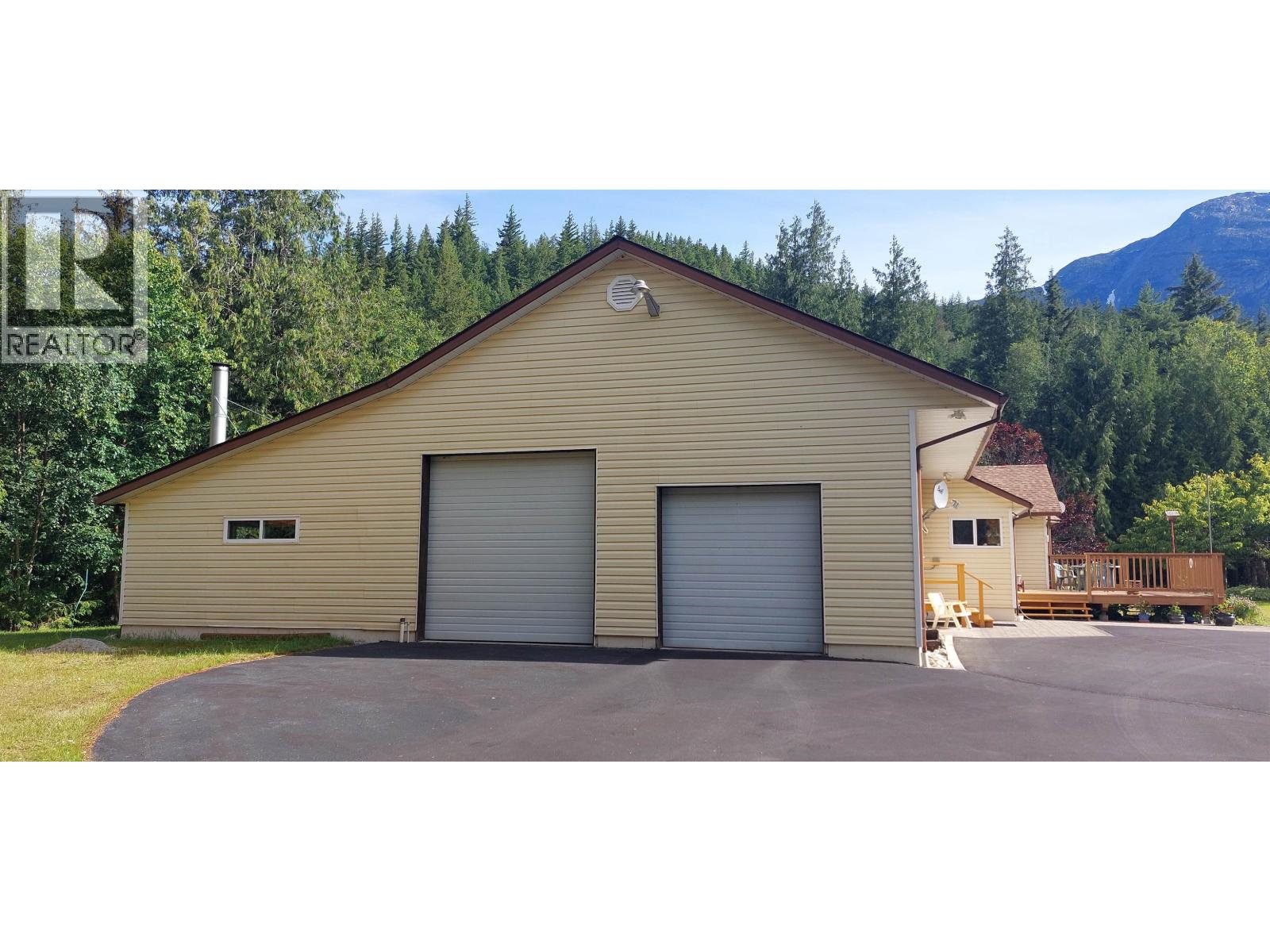 2459 SALOOMPT ROAD - 25