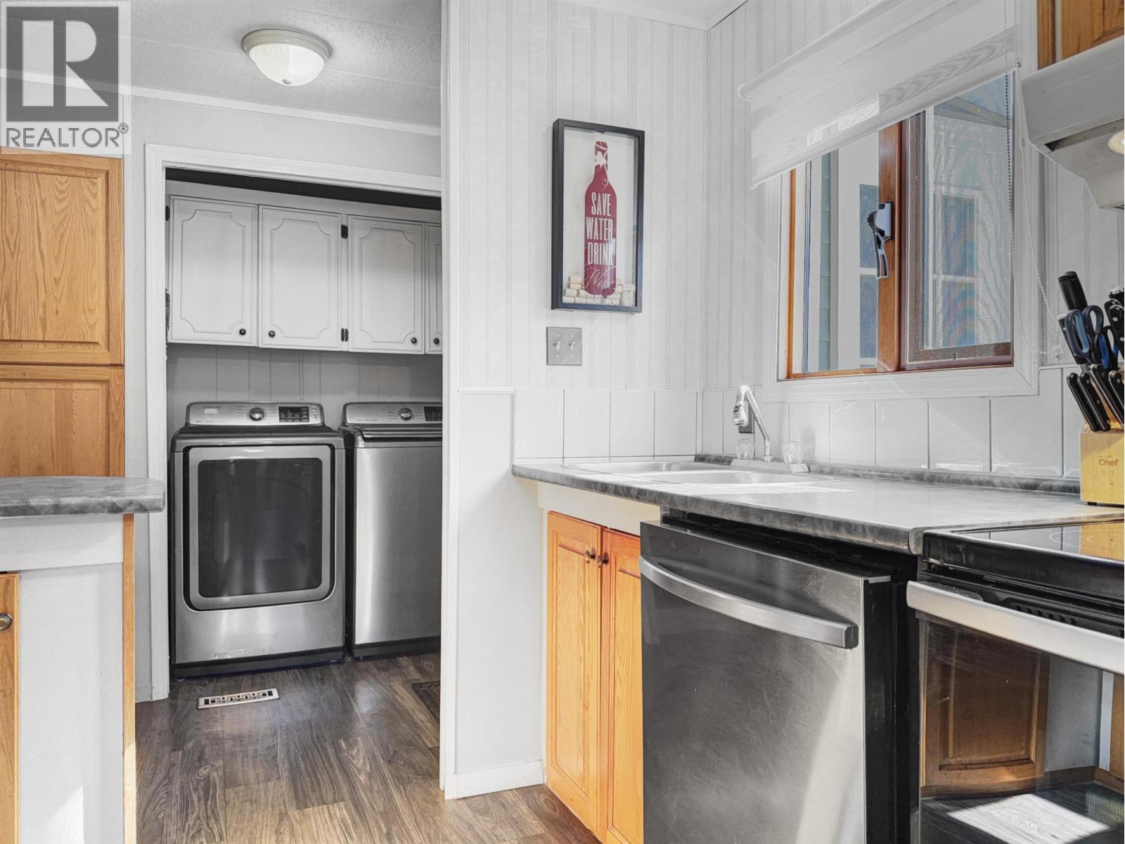 1008 RICHARD ROAD - 4