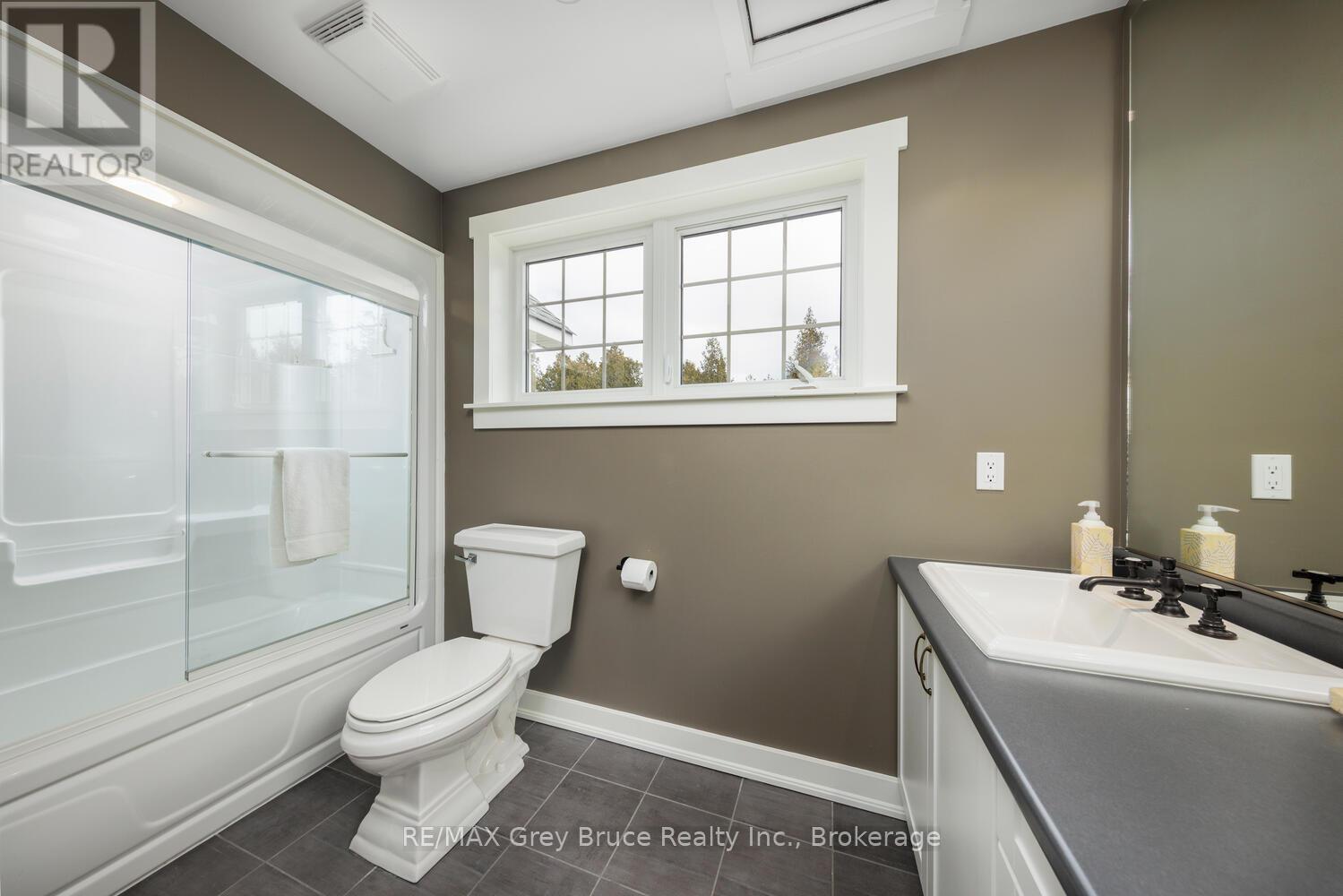 90 GREENOUGH POINT ROAD - Image 26