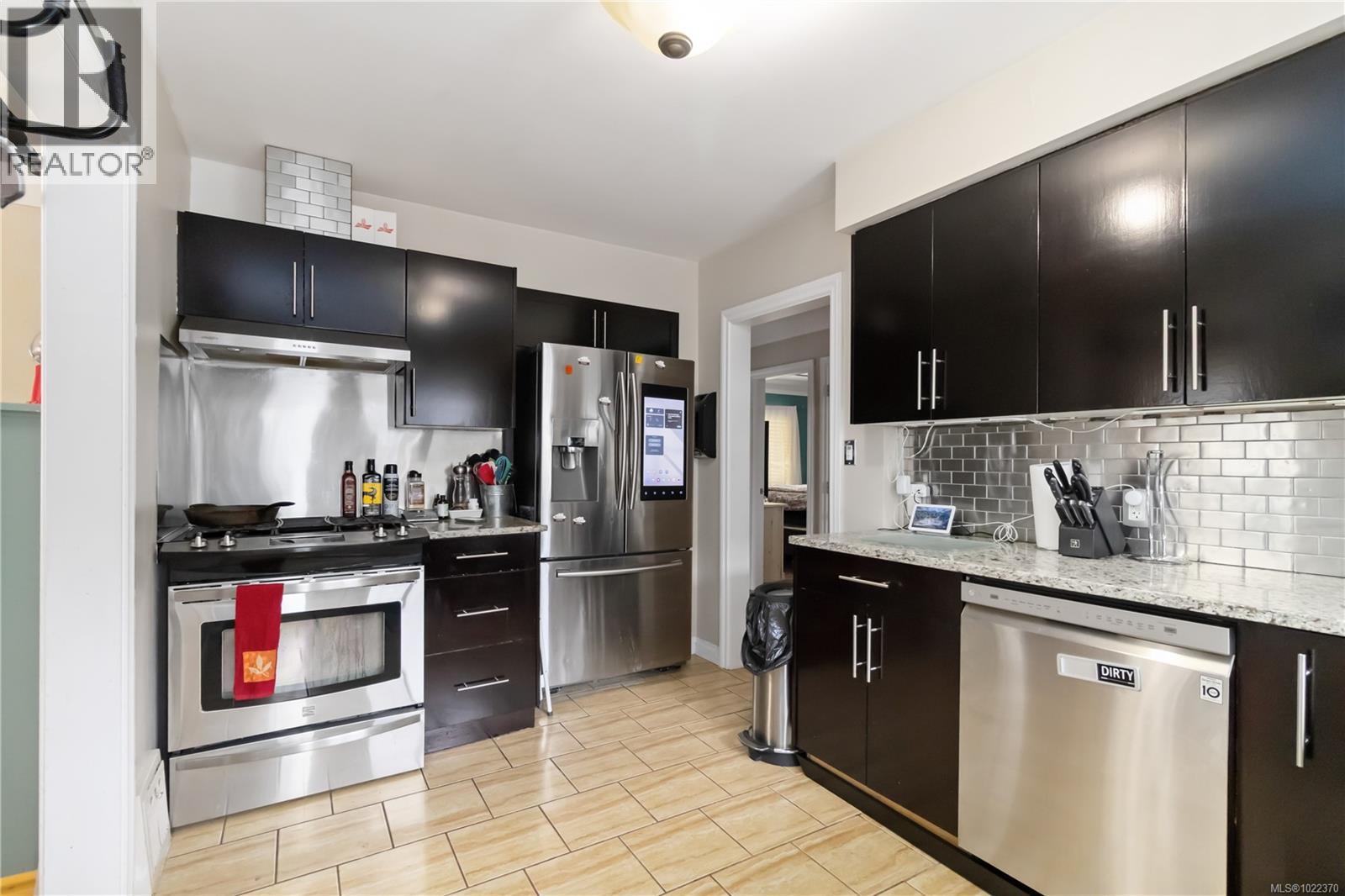  3354 Vision Way, Langford