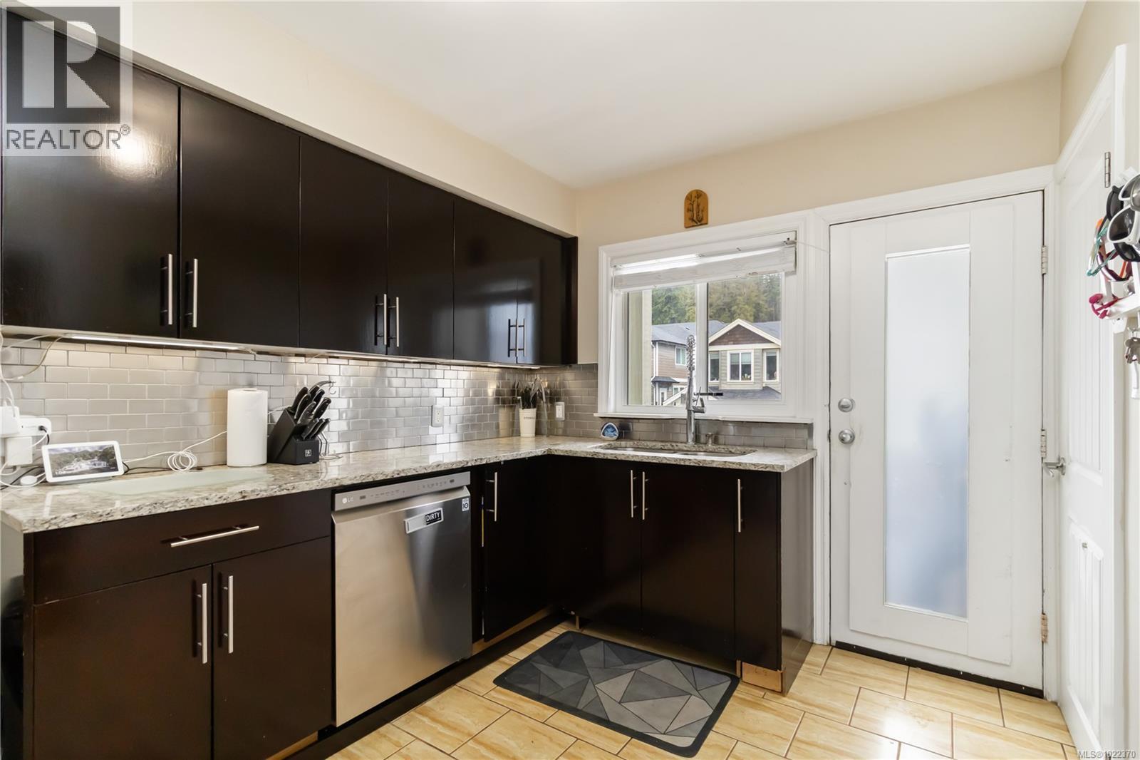 3354 Vision Way - 10