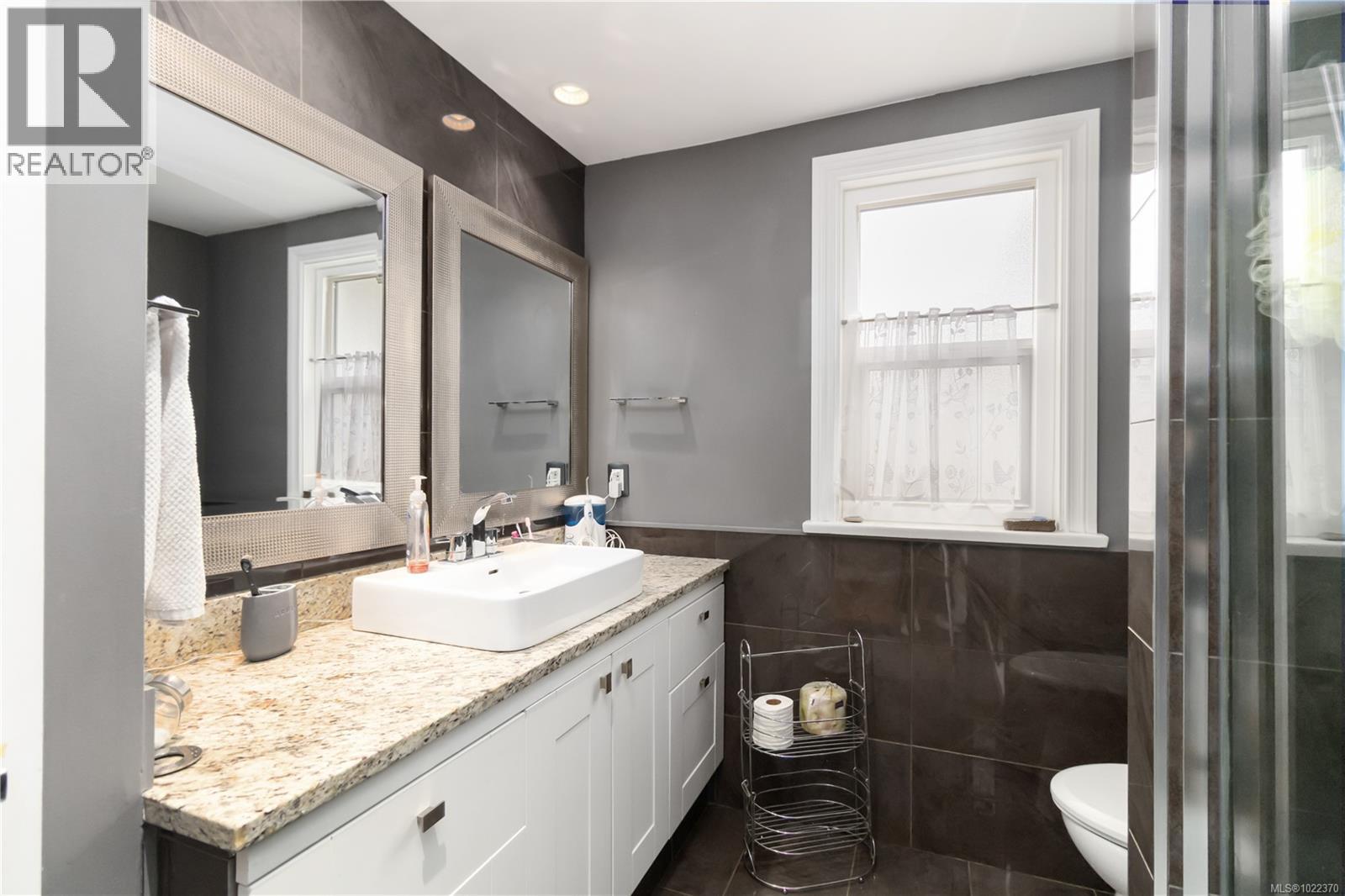  3354 Vision Way, Langford