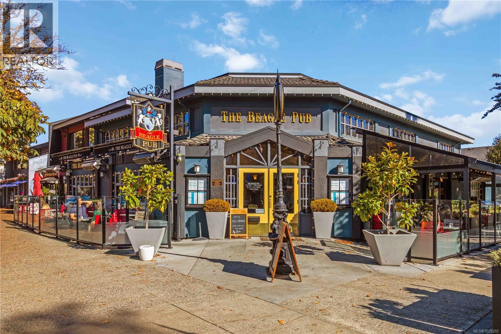 #409 1033 COOK ST - 32