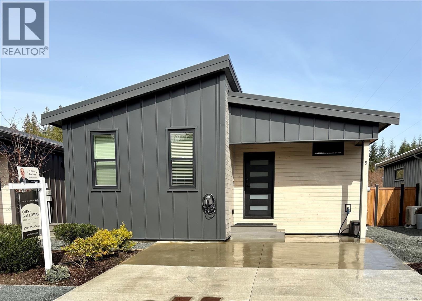 #9 3025 Royston Rd - 1
