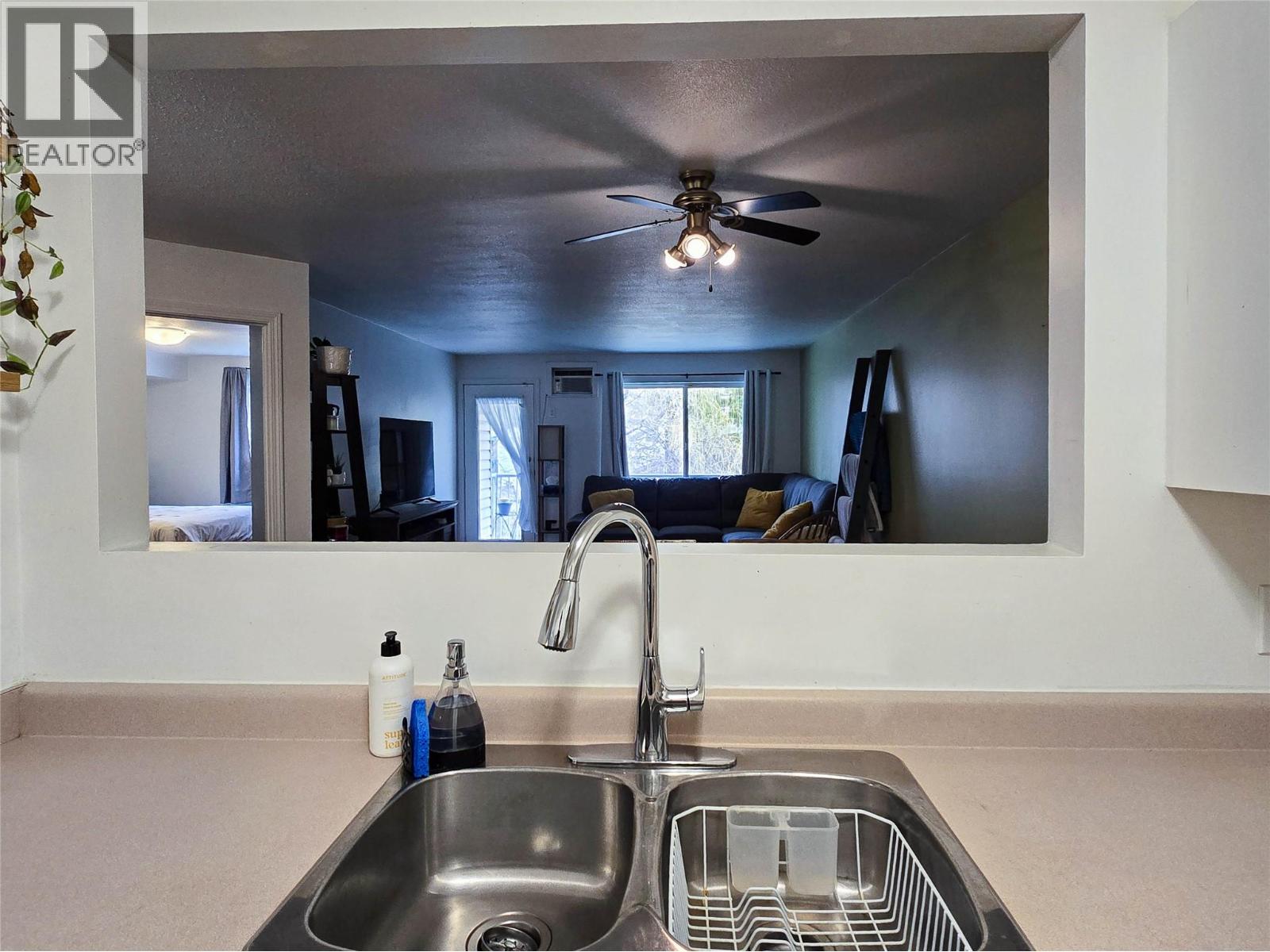 #208 110 KALAMALKA LAKE ROAD - 15