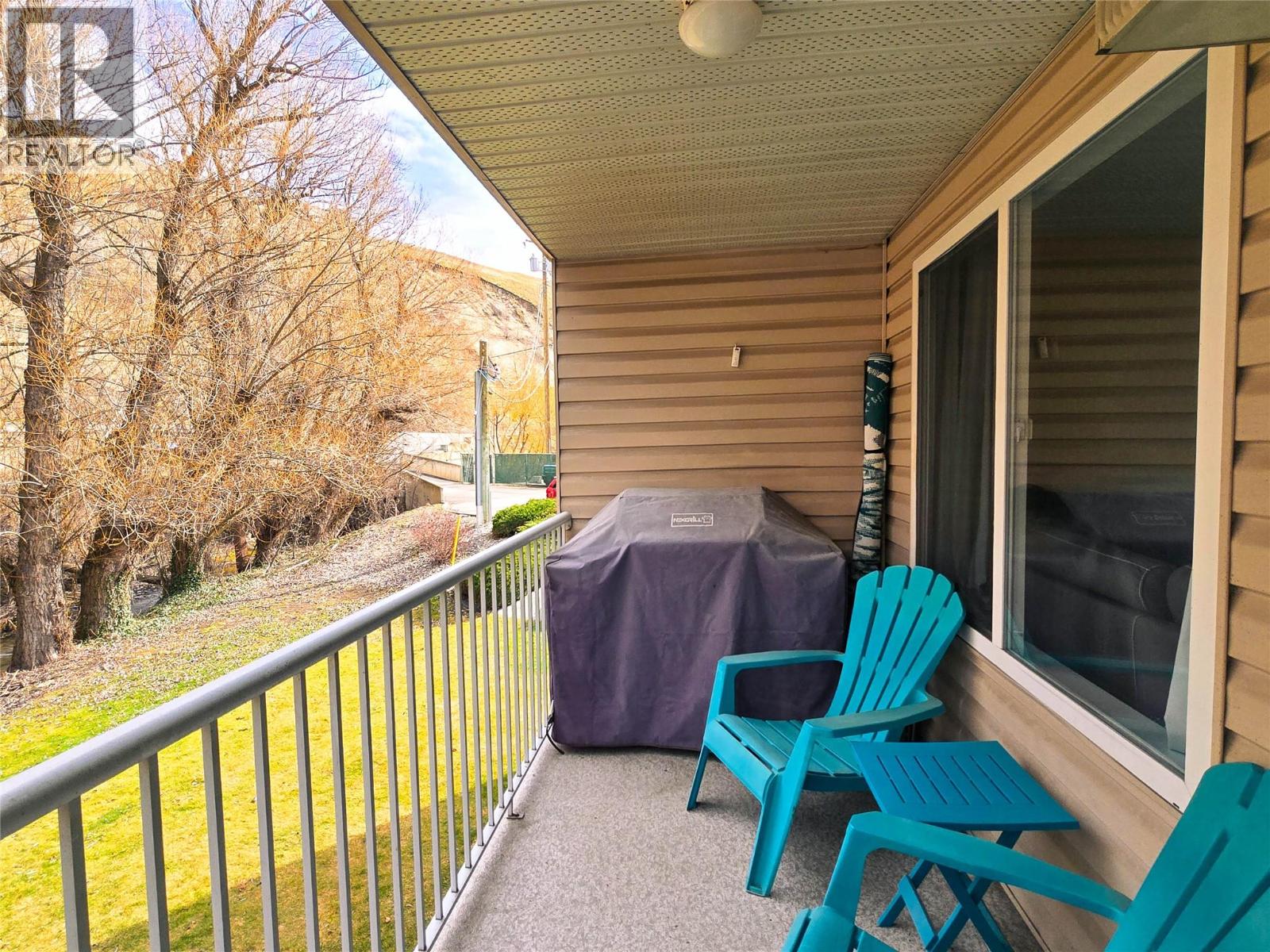 #208 110 KALAMALKA LAKE ROAD - 25