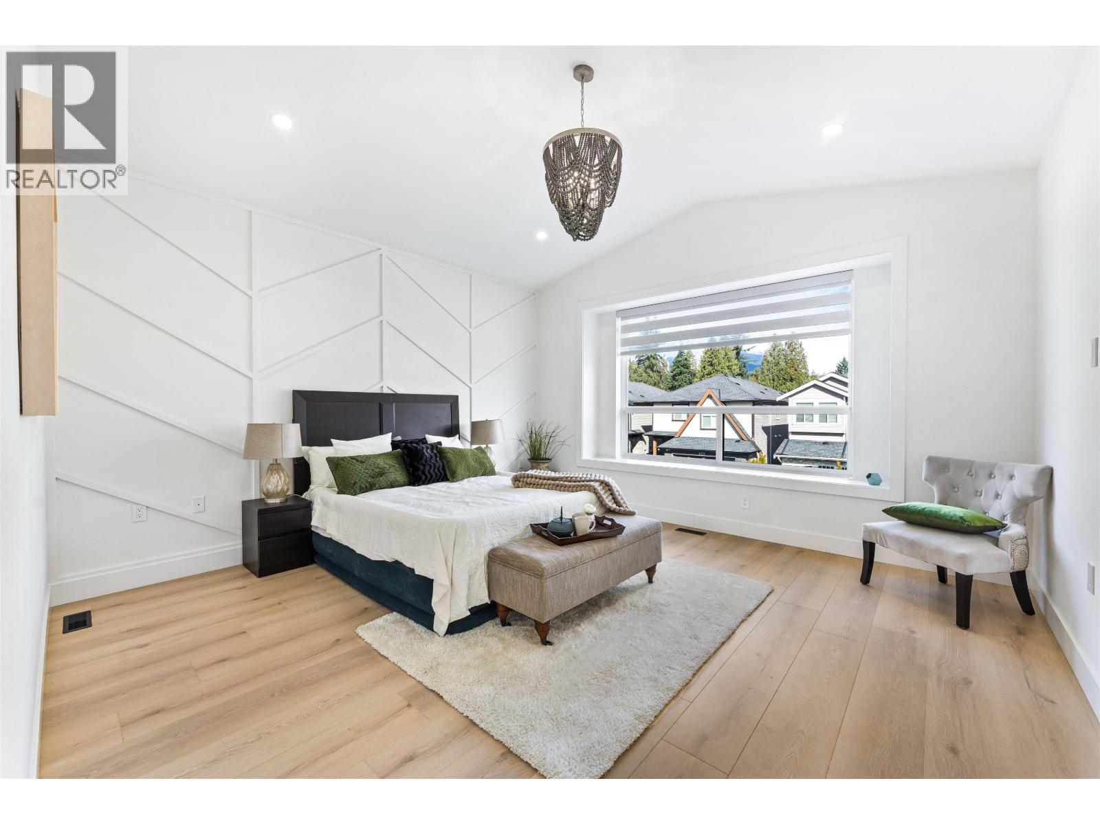 2472 GLENWOOD AVENUE, Port Coquitlam