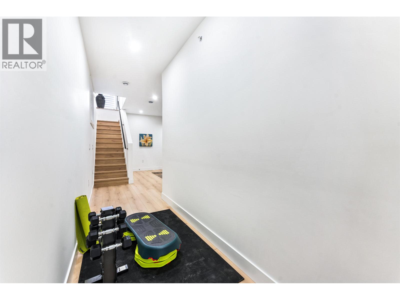 2472 GLENWOOD AVENUE, Port Coquitlam