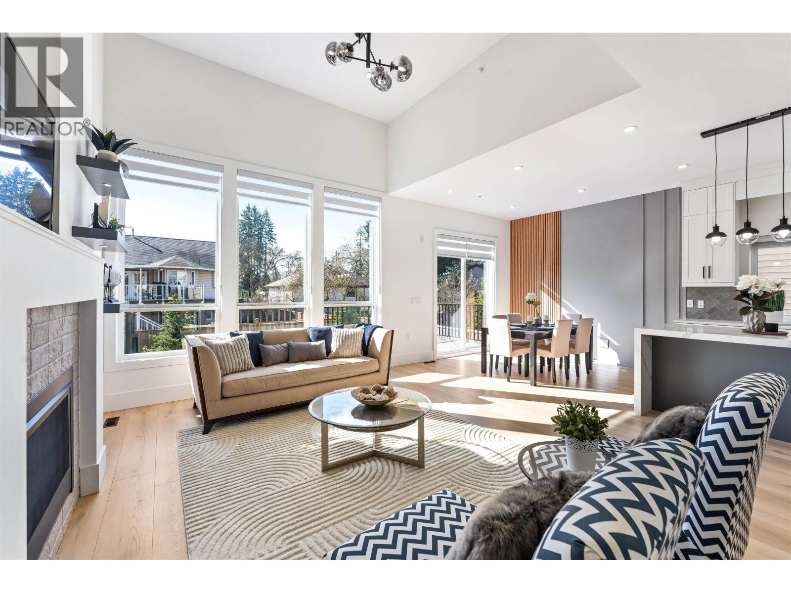 2472 GLENWOOD AVENUE, Port Coquitlam