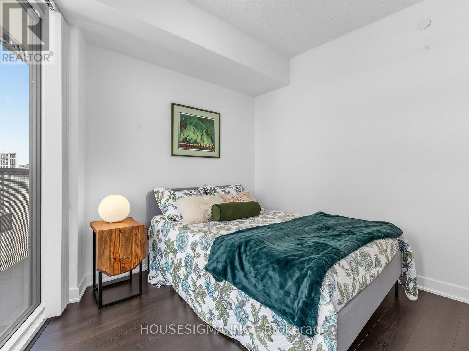 #4001 88 HARBOUR STREET - 15