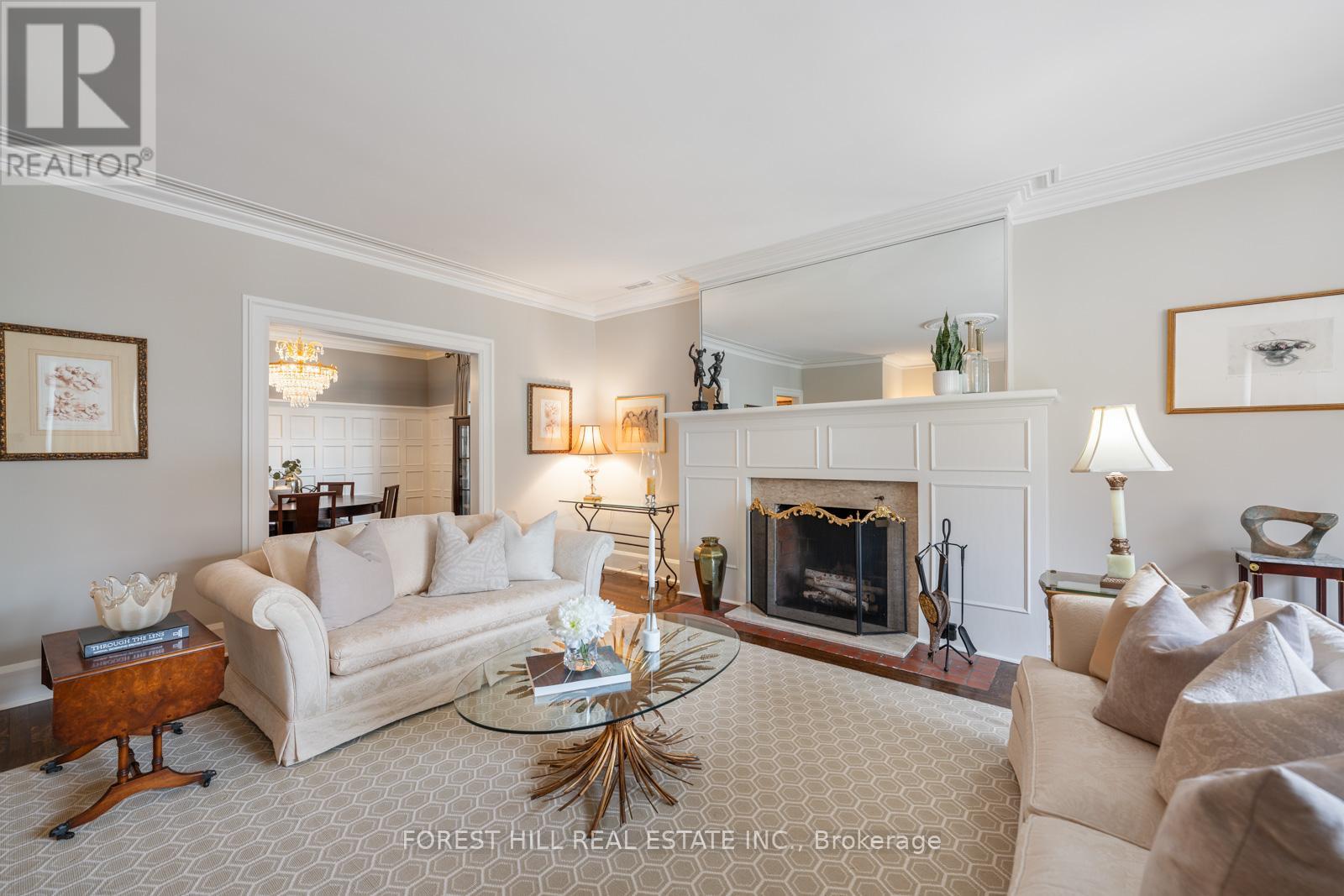 #2 11A CLARENDON AVENUE - 7