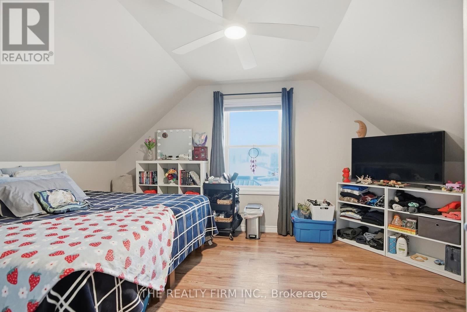 521 ONTARIO STREET Property Photo