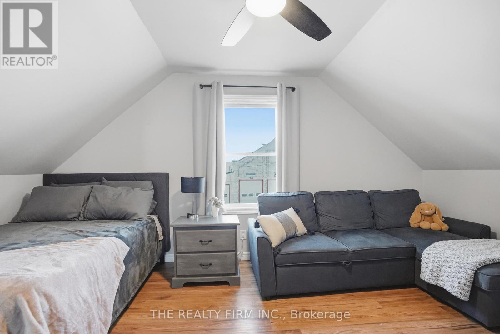 521 ONTARIO STREET Property Photo