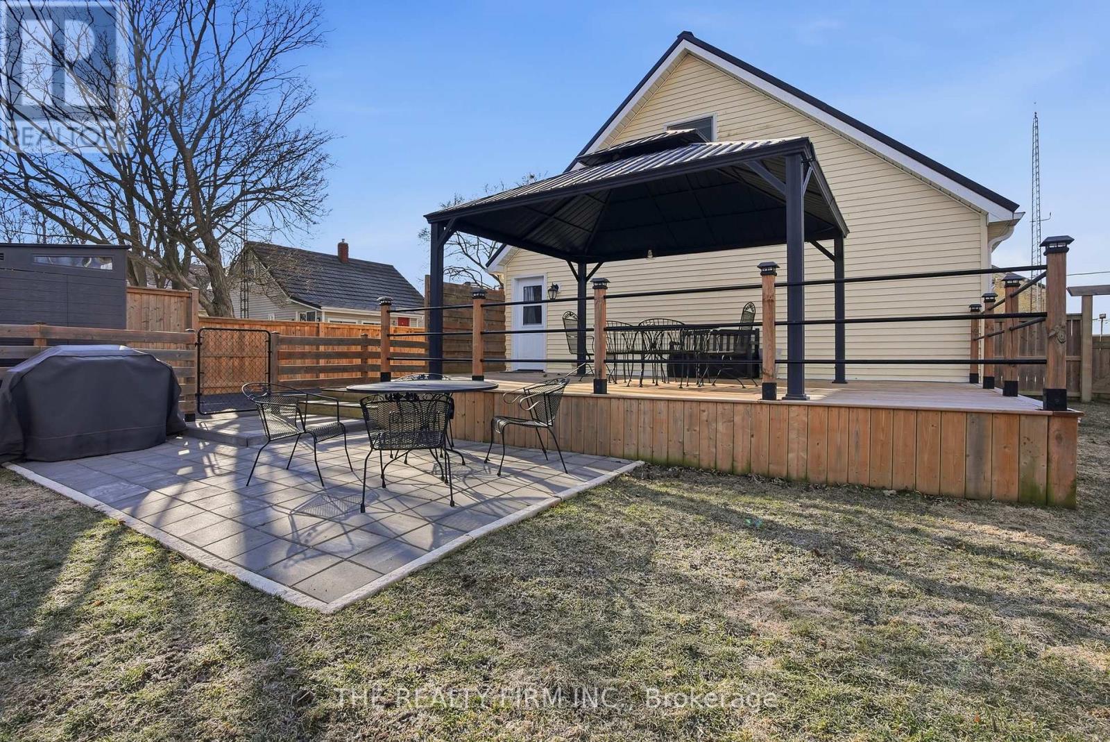 521 ONTARIO STREET Property Photo