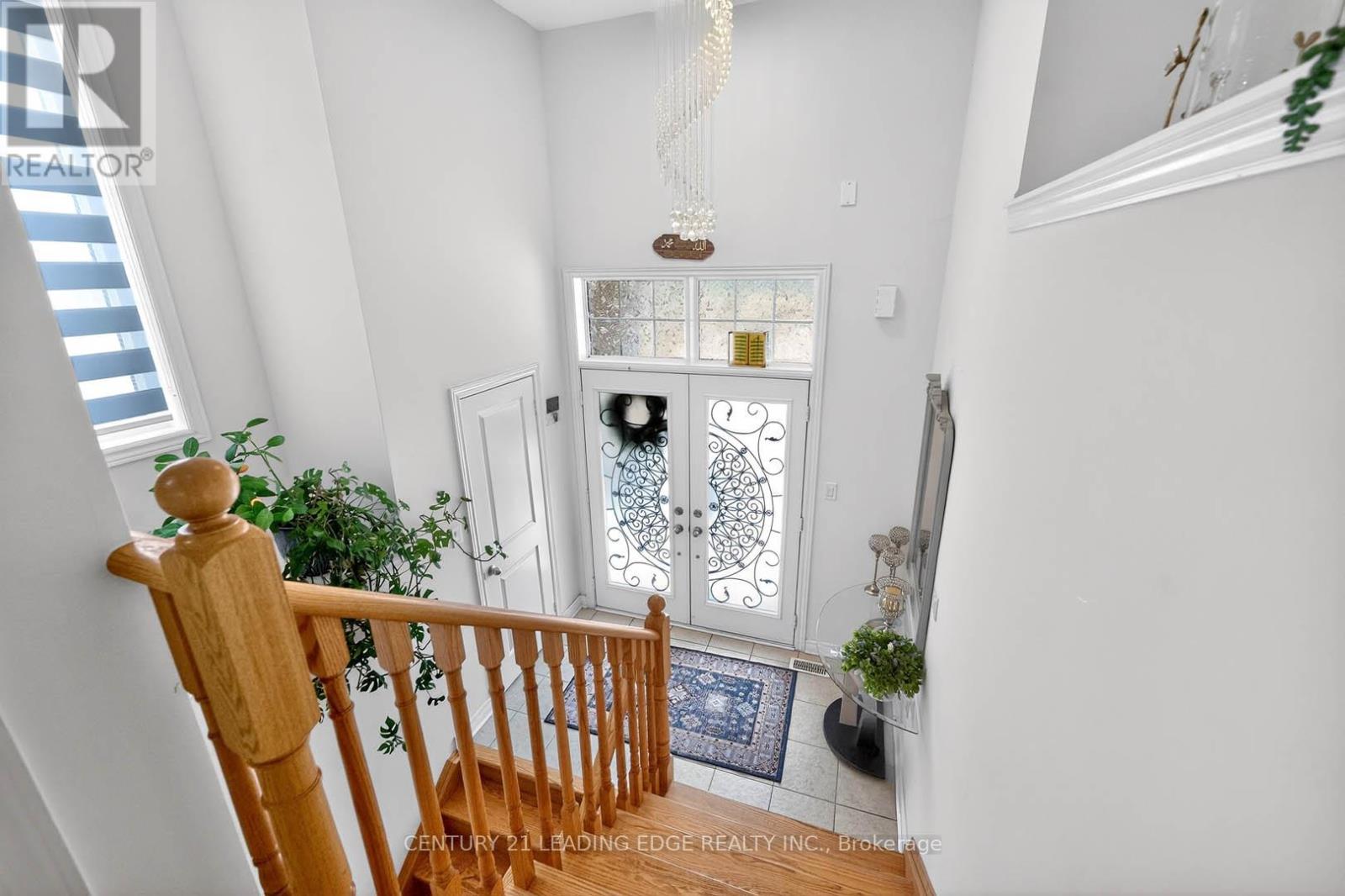 34 BUTTONLEAF CRESCENT - 3