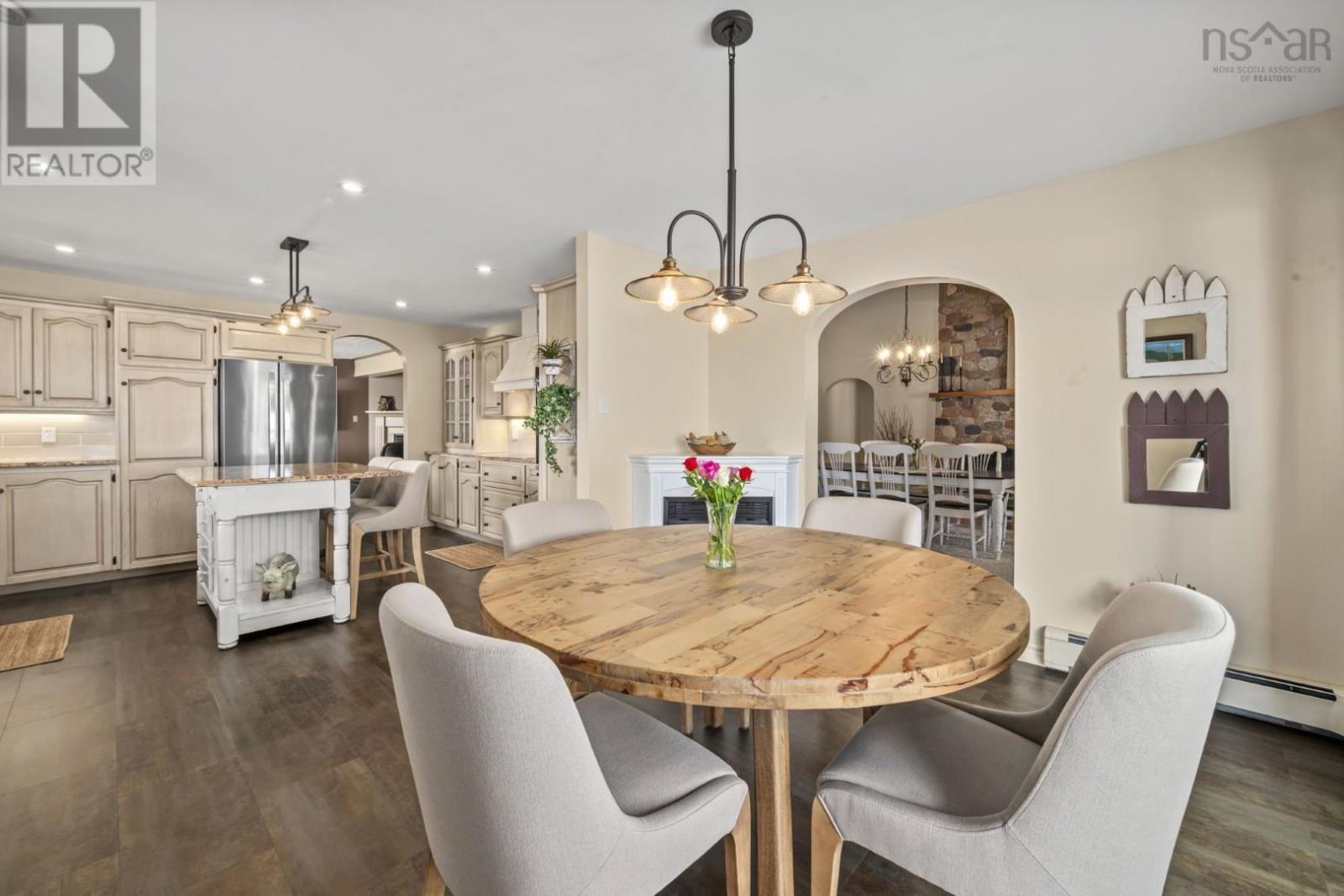 Property 17 of 51 of 34 Norwood Court