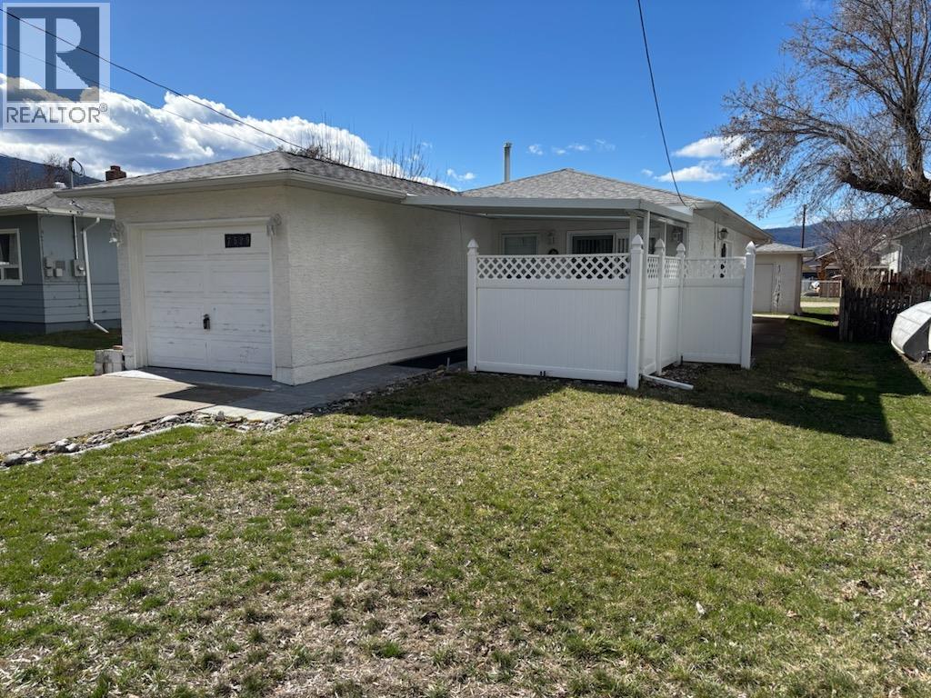 7529 11th Street, Grand Forks