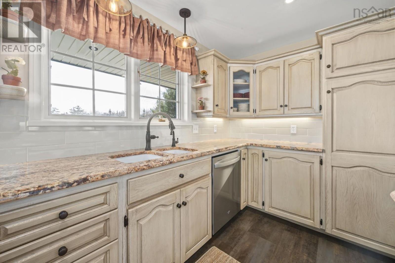 Property 12 of 51 of 34 Norwood Court