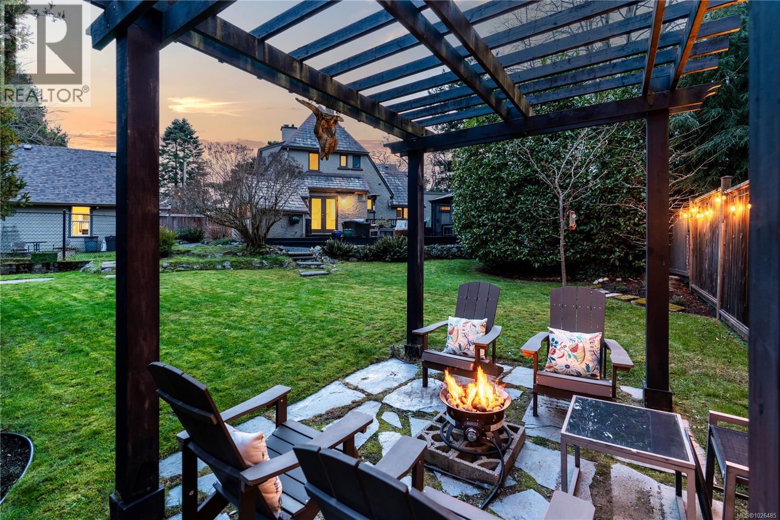 1274 TATTERSALL DR - 55