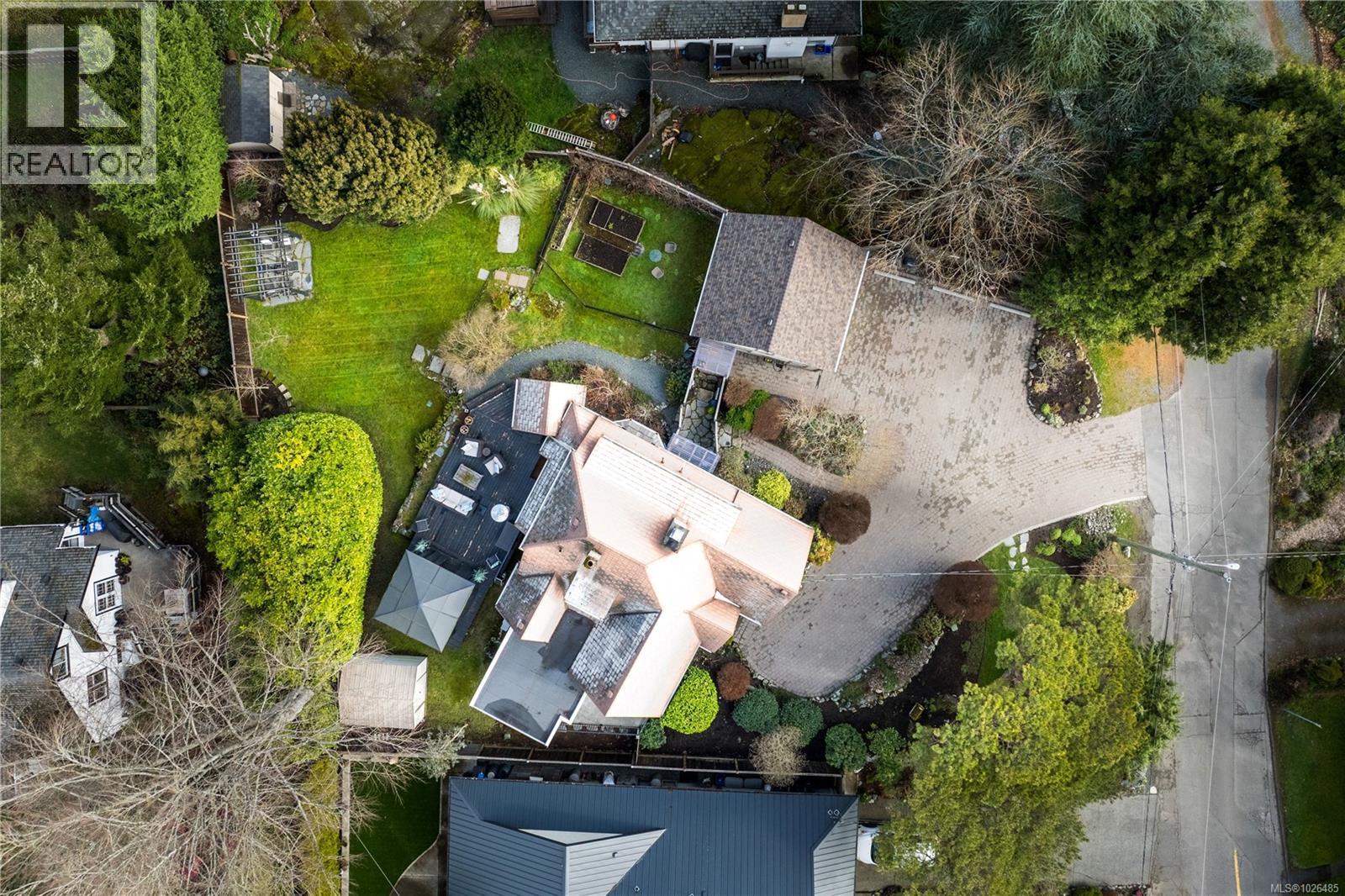 1274 TATTERSALL DR - 84