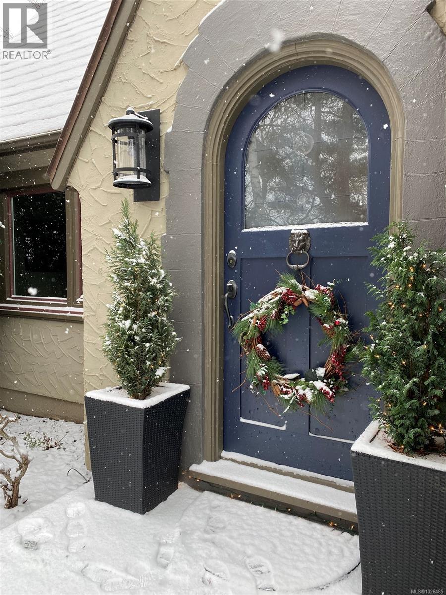 1274 TATTERSALL DR - 85