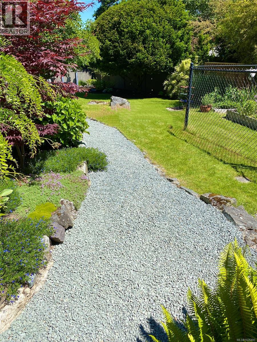 1274 TATTERSALL DR - 65