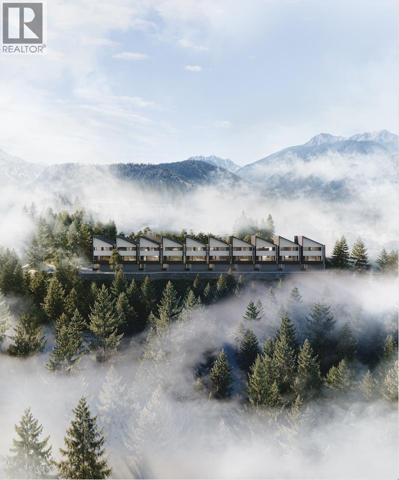 2 2900 UNIVERSITY BOULEVARD, Squamish