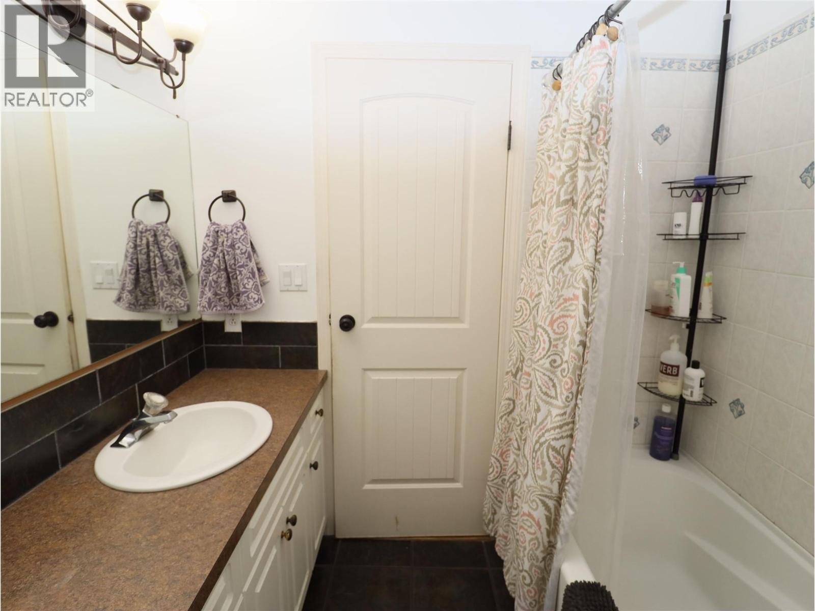 7665 BOUNDARY Drive - 18