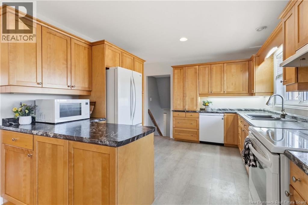 169 Hedgewood Drive - 8