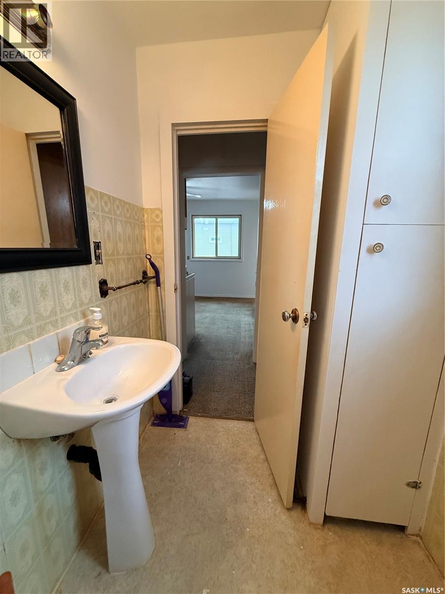 392 9TH AVENUE NW - 13
