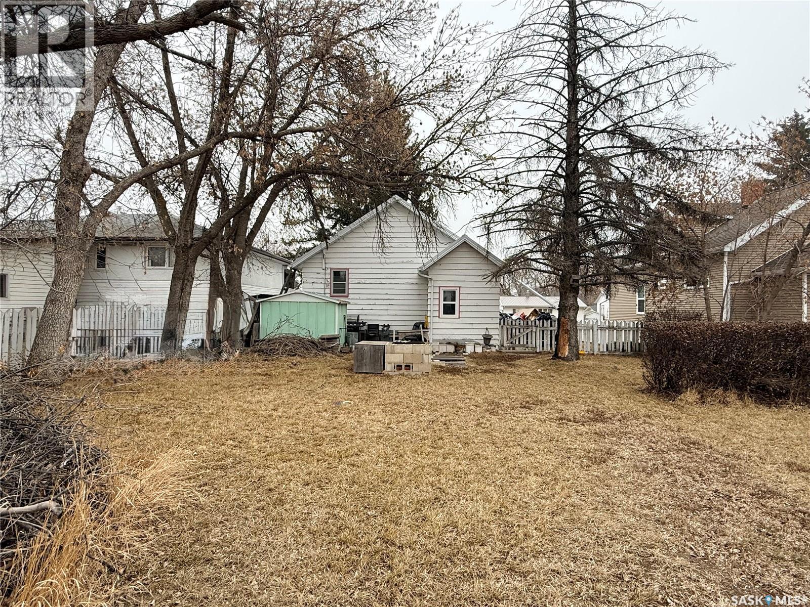 392 9TH AVENUE NW - 29