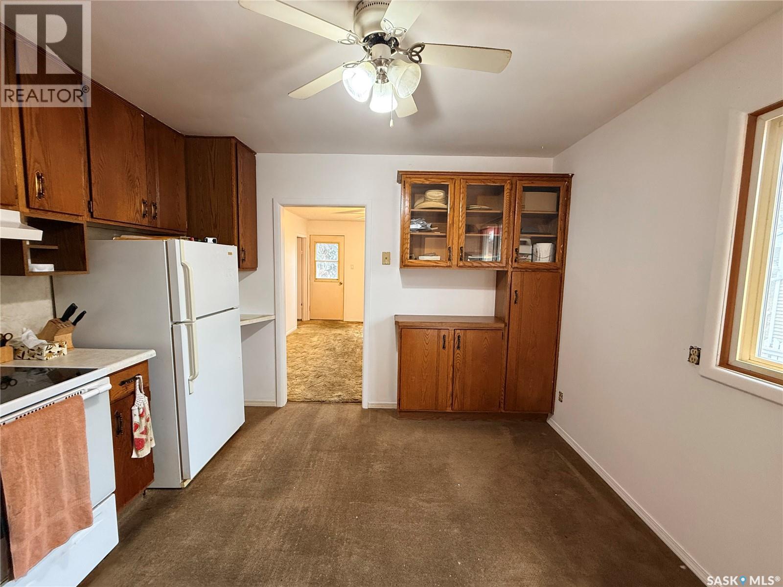 Single Family House Bungalow for Sale in  th AVENUE NW Swift Current 