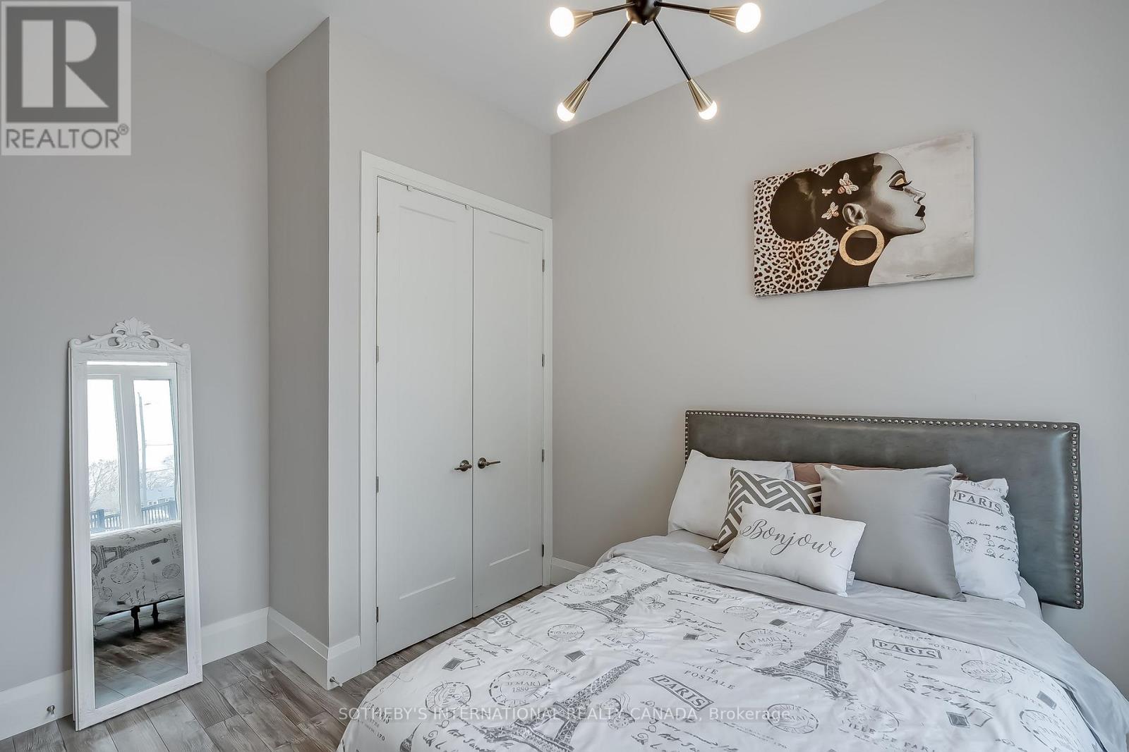 #101B 85 MORRELL STREET - 10