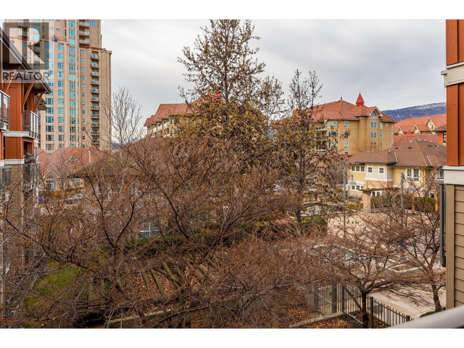 1099 Sunset Drive Unit# 333, Kelowna