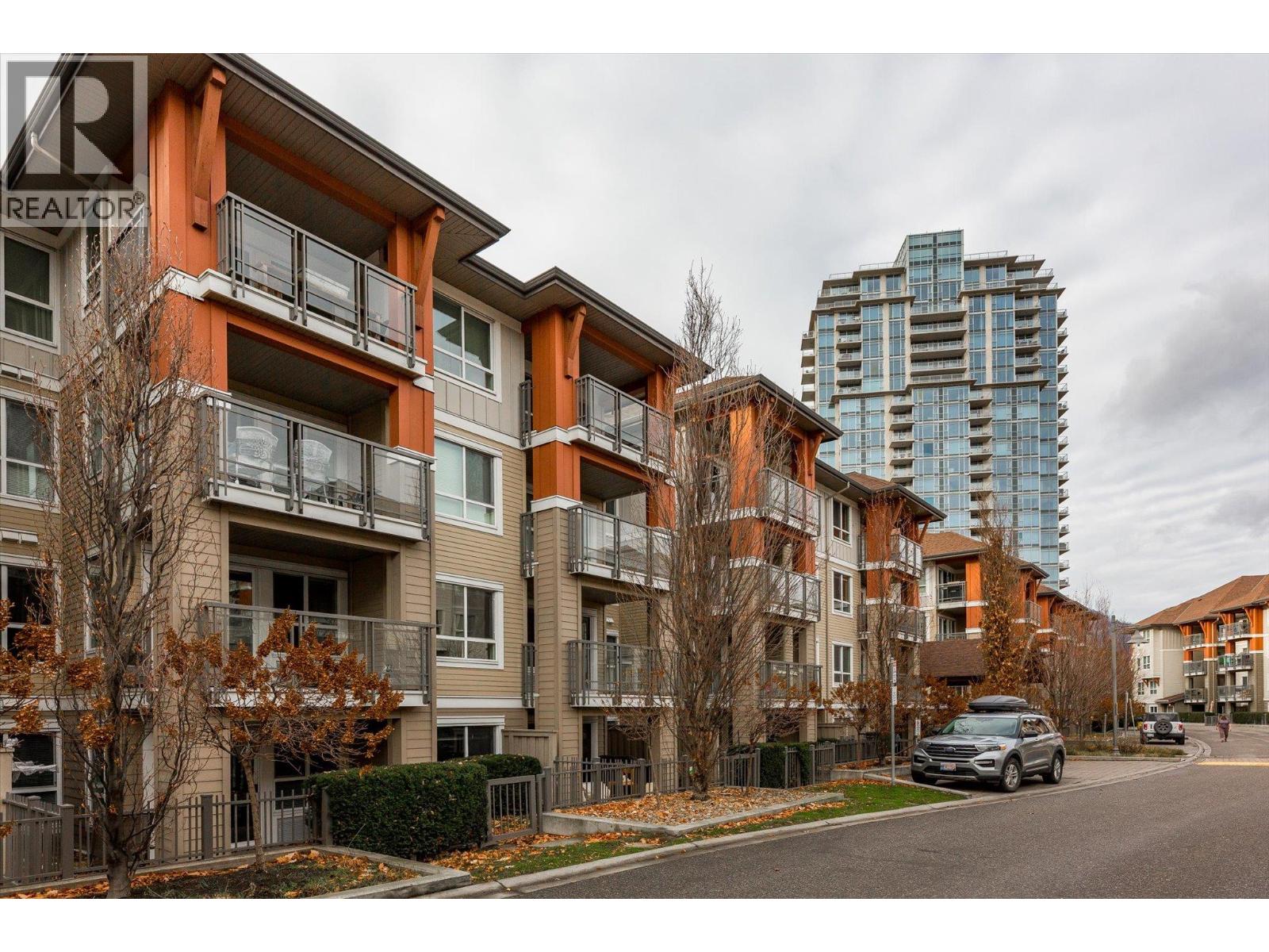 1099 Sunset Drive Unit# 333, Kelowna