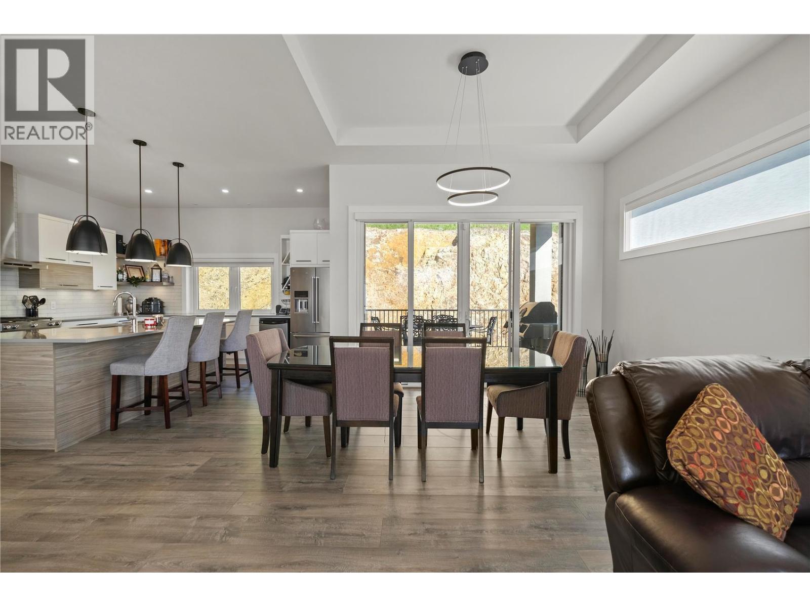  695 Deans Drive, Kelowna