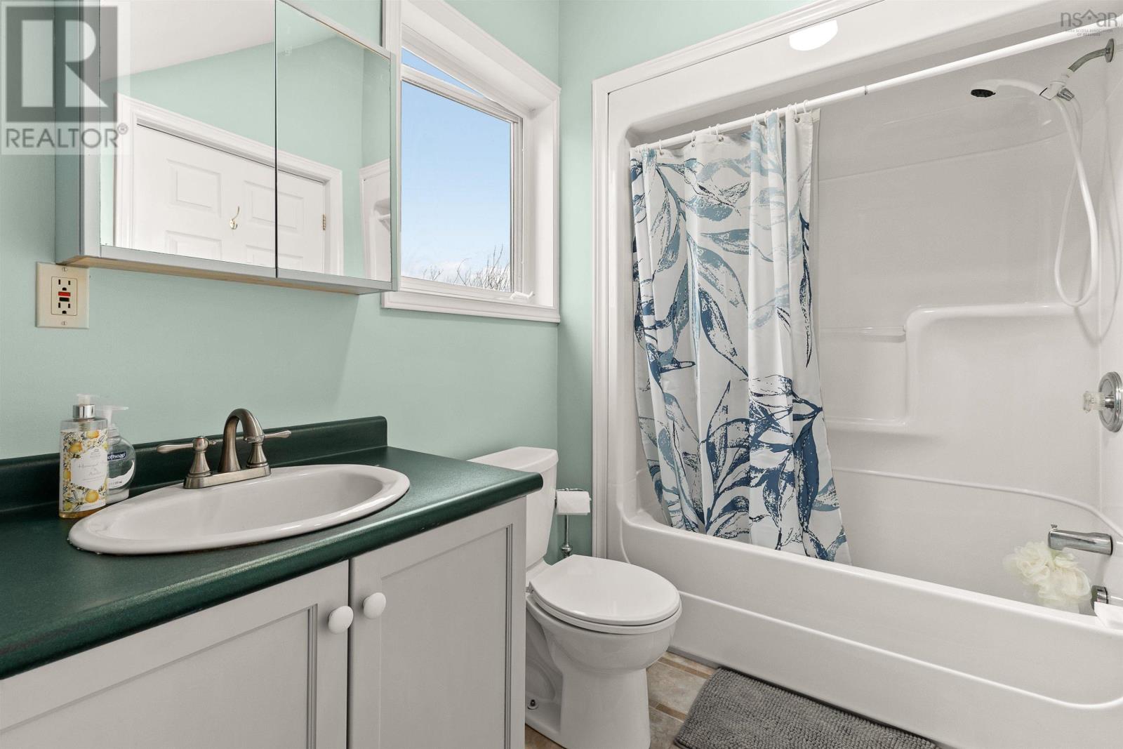 Property 27 of 44 of 45 Southwest Cove Road